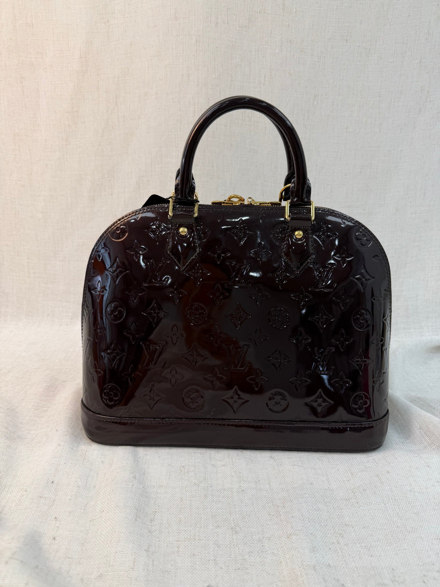 Louis Vuitton Amarante Vernis Leather Alma PM Bag