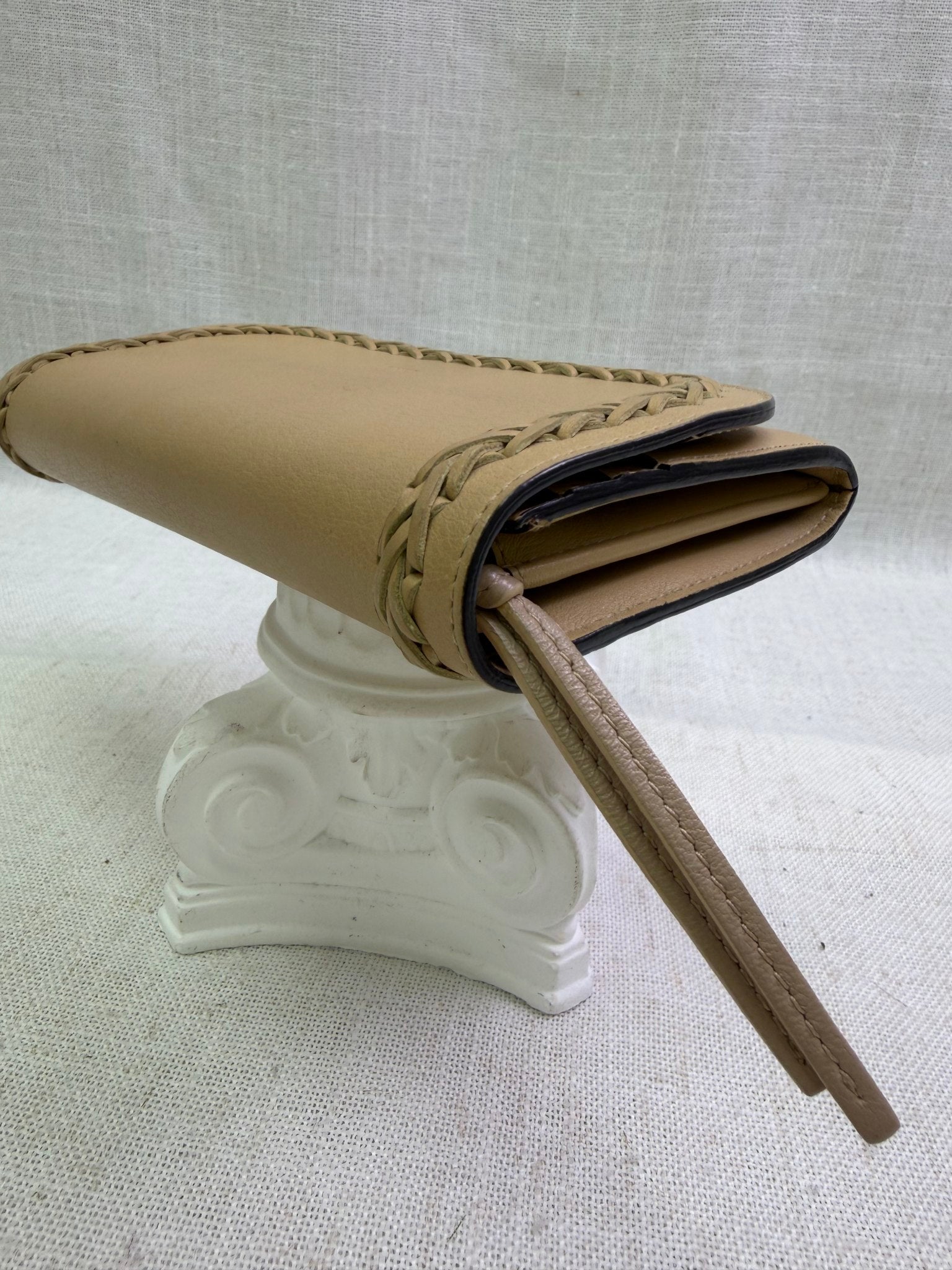 Chloe Beige Grained Leather Woven Hudson Long Wallet