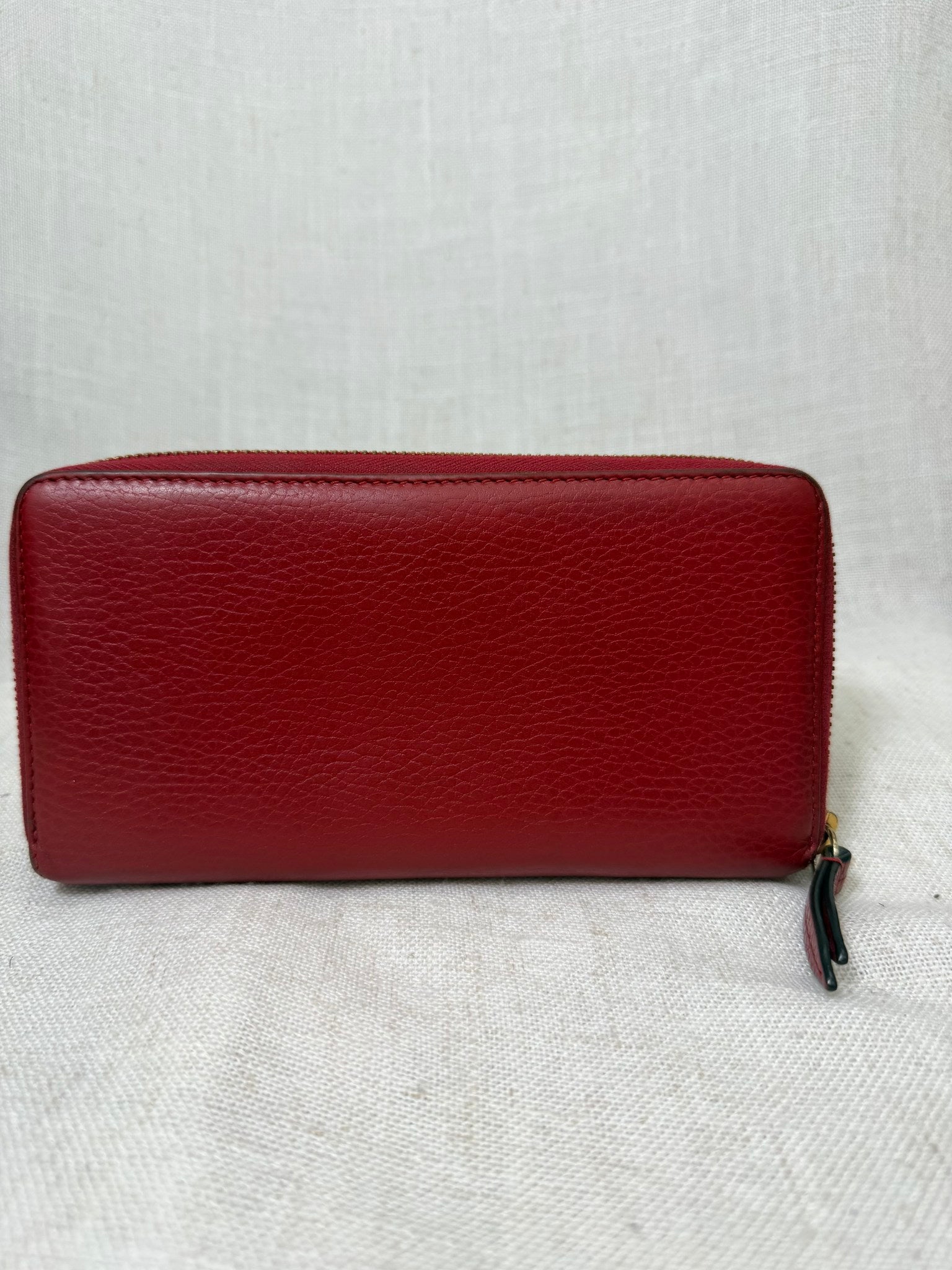 Gucci Red Leather Marmont GG Zippy Wallet