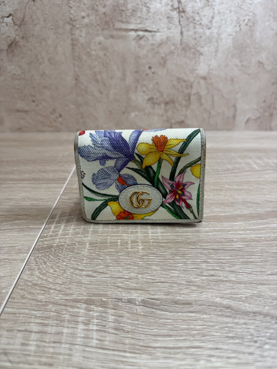 Gucci Limited Edition GG Marmont Flora Canvas Bifold Compact Wallet