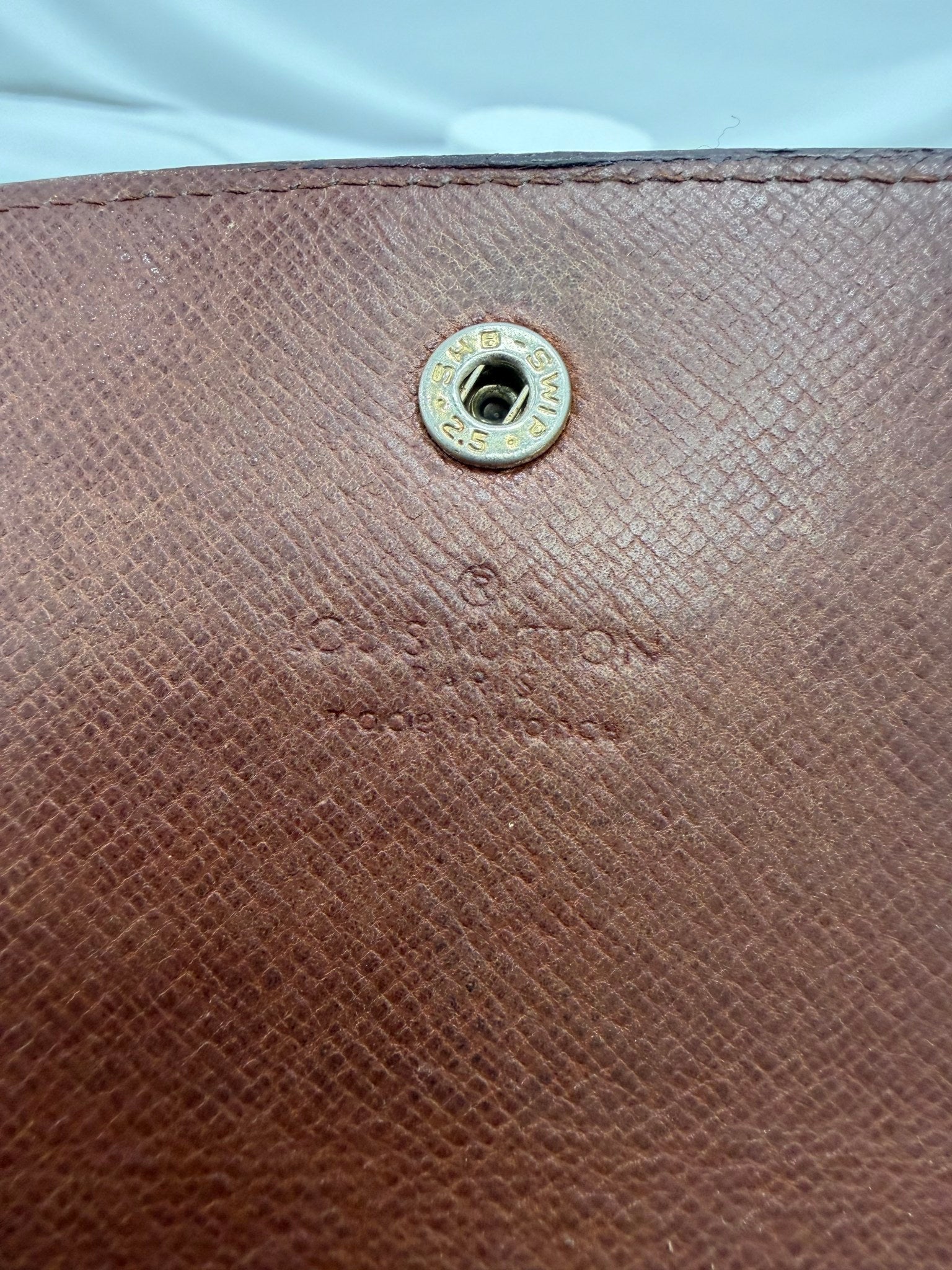 Louis Vuitton Monogram Vintage Sarah Wallet