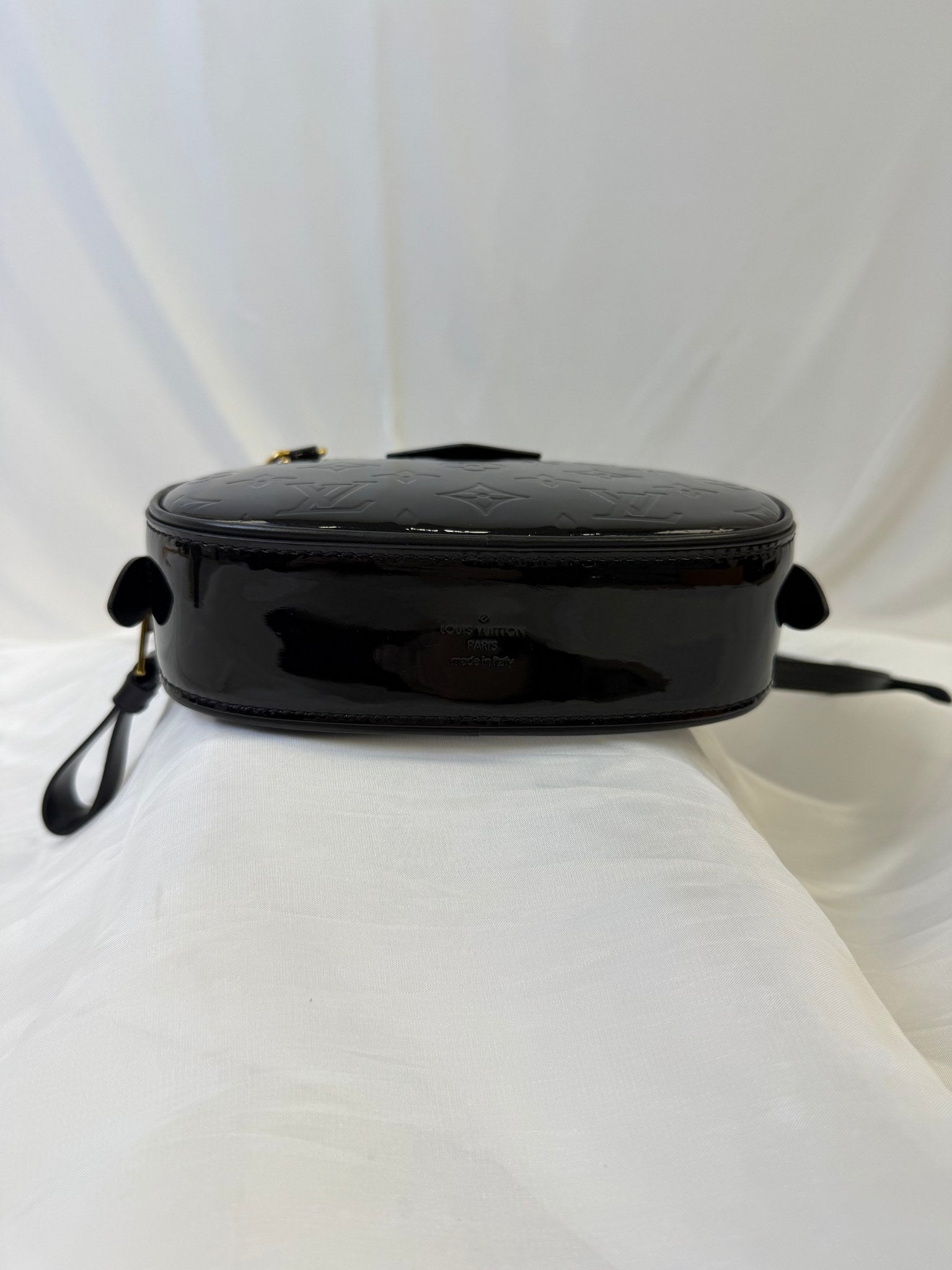 Louis Vuitton Black Vernis Leather Round Crossbody X Belt Bag