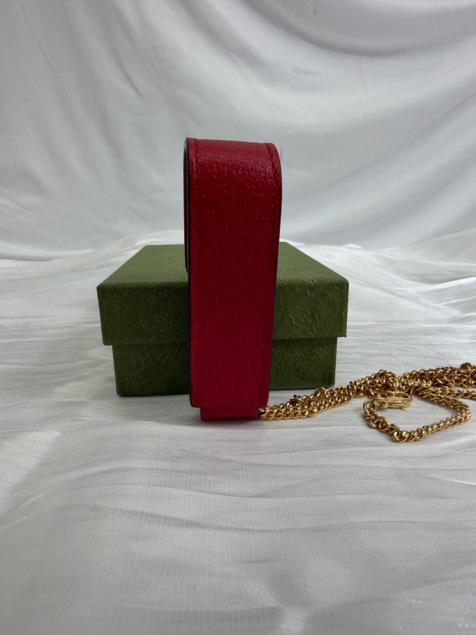 LIKE NEW Gucci Red Leather Lipstick Case On Chain