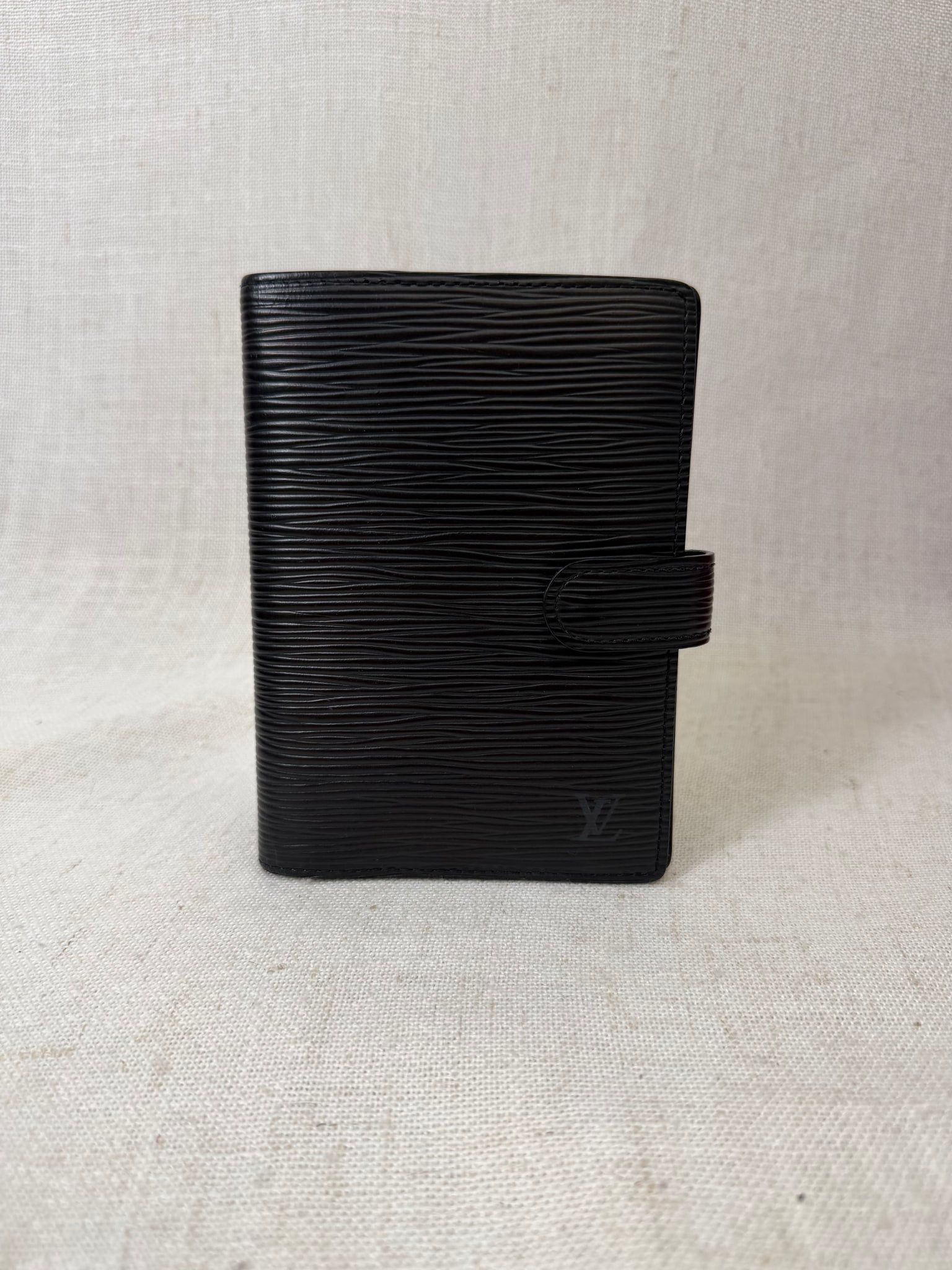 Louis Vuitton Black Epi Leather Passport Agenda PM