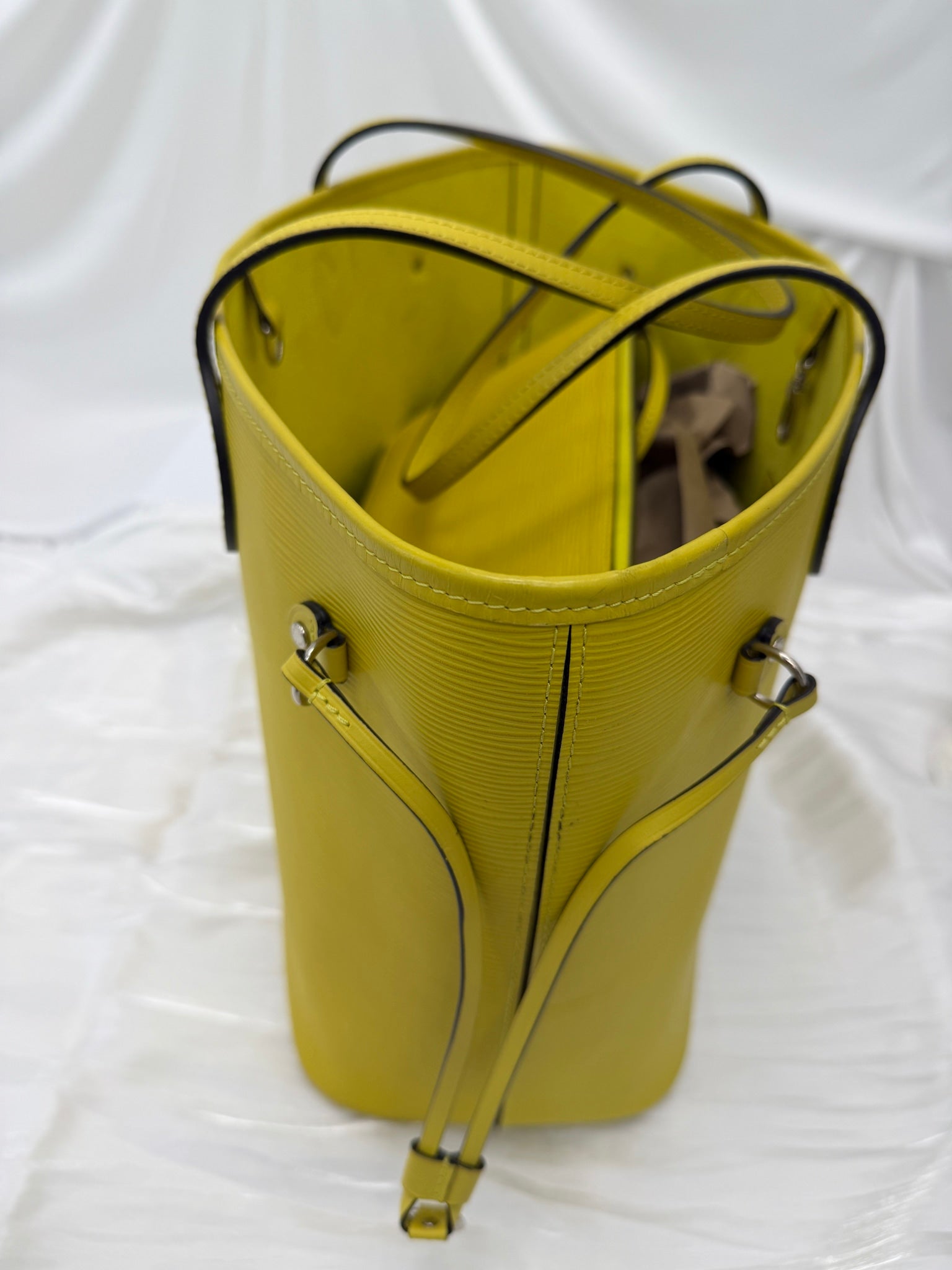 Louis Vuitton Yellow Epi Neverfull MM