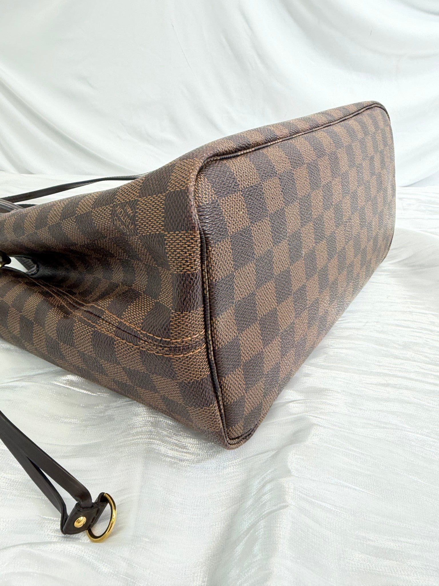 Louis Vuitton Damier Ebene Neverfull MM