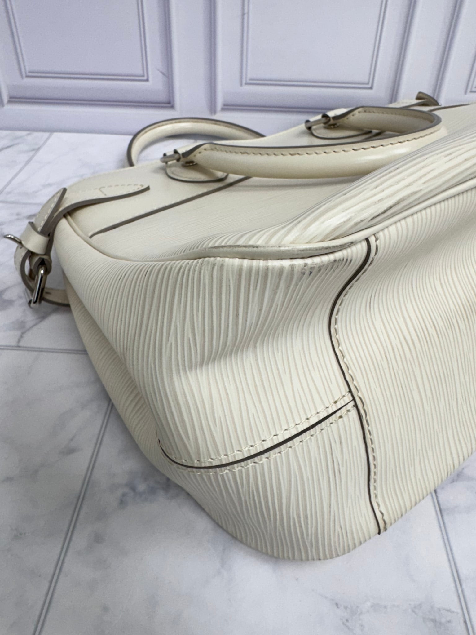 Louis Vuitton Ivory Epi Passy PM