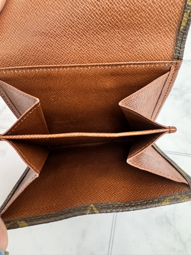Louis Vuitton Monogram Elise Compact Wallet
