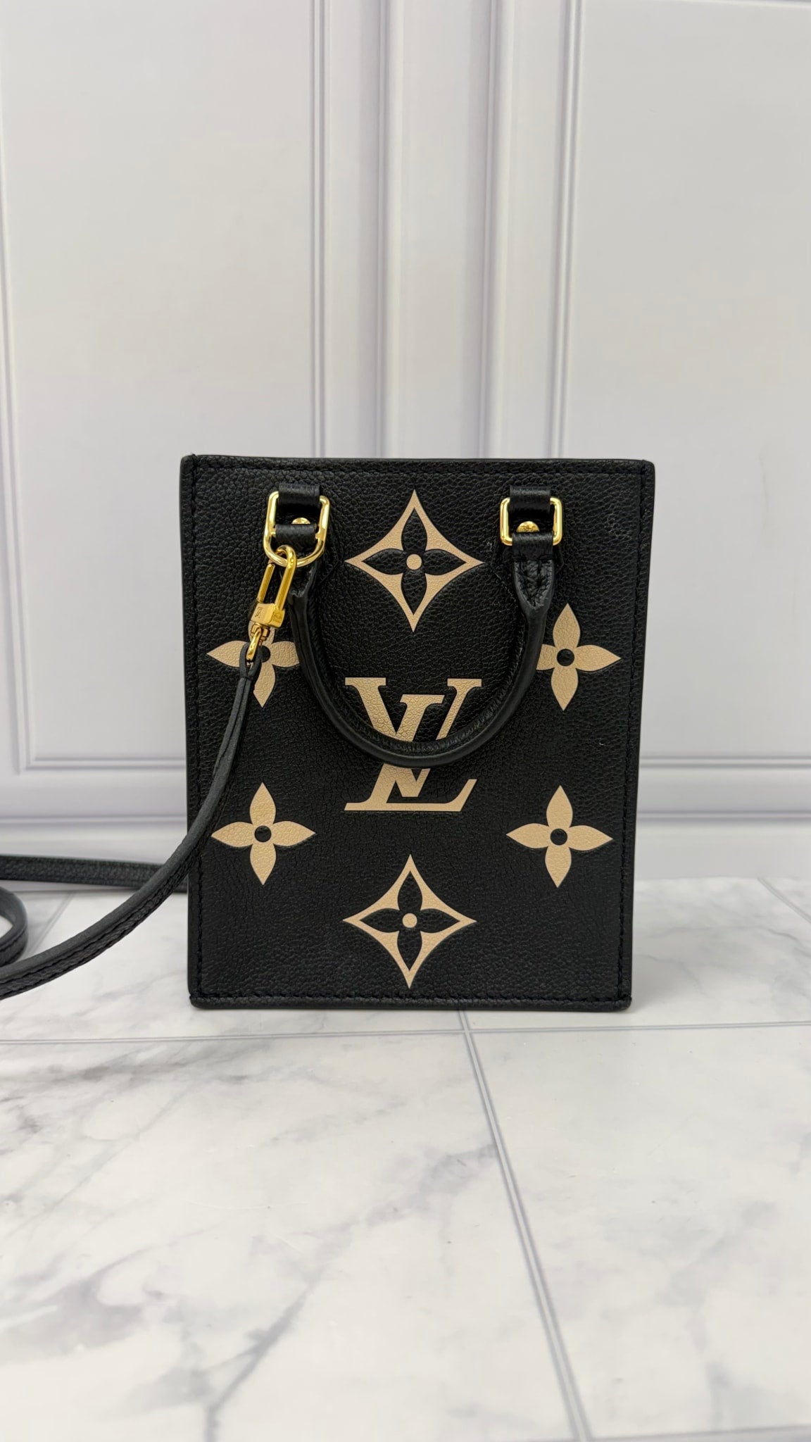 LIKE NEW - Louis Vuitton Black Empreinte Leather Petite Sac Plat Handbag