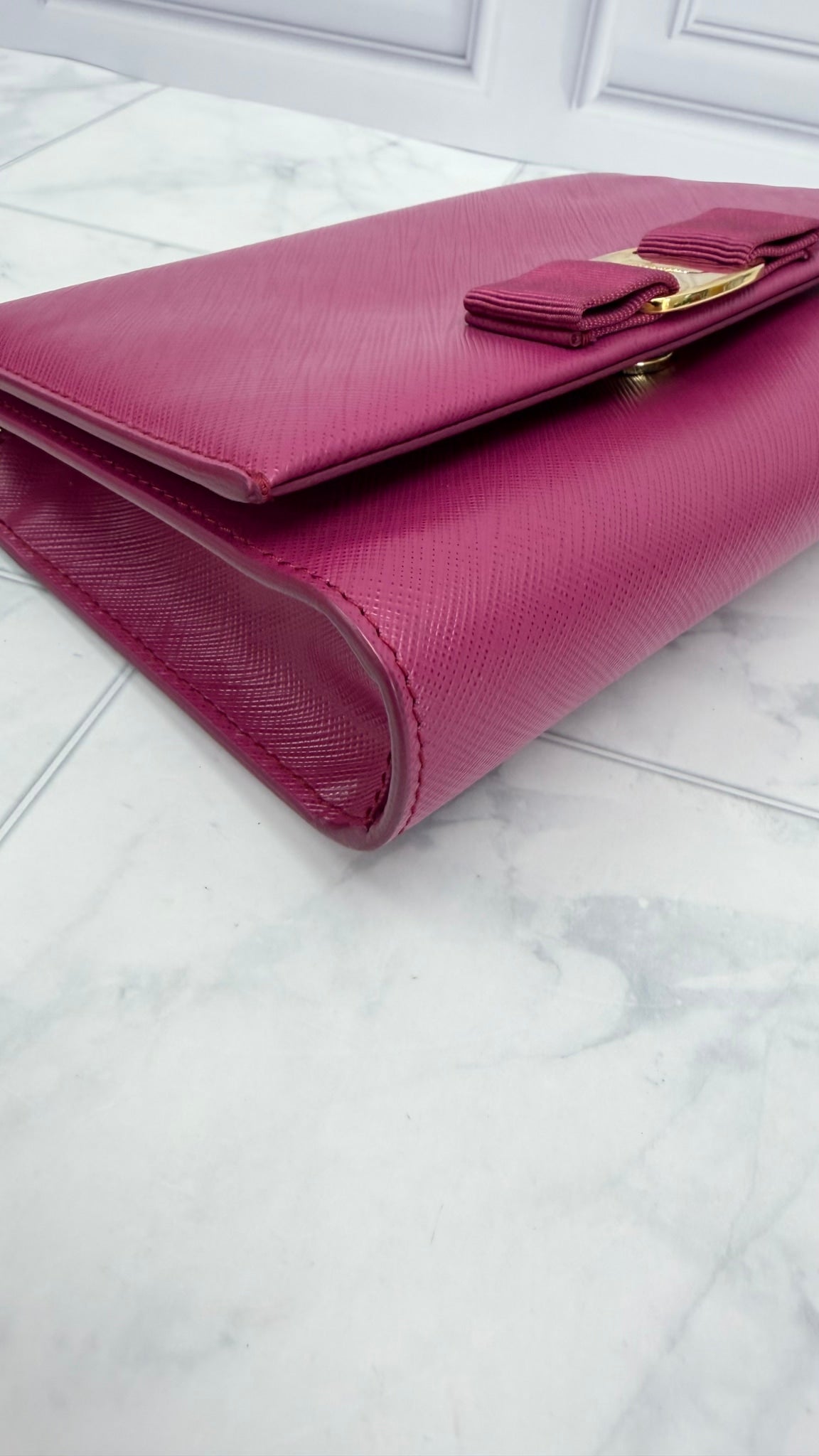Salvatore Ferragamo Magenta Leather Bow Ginny Chain Bag