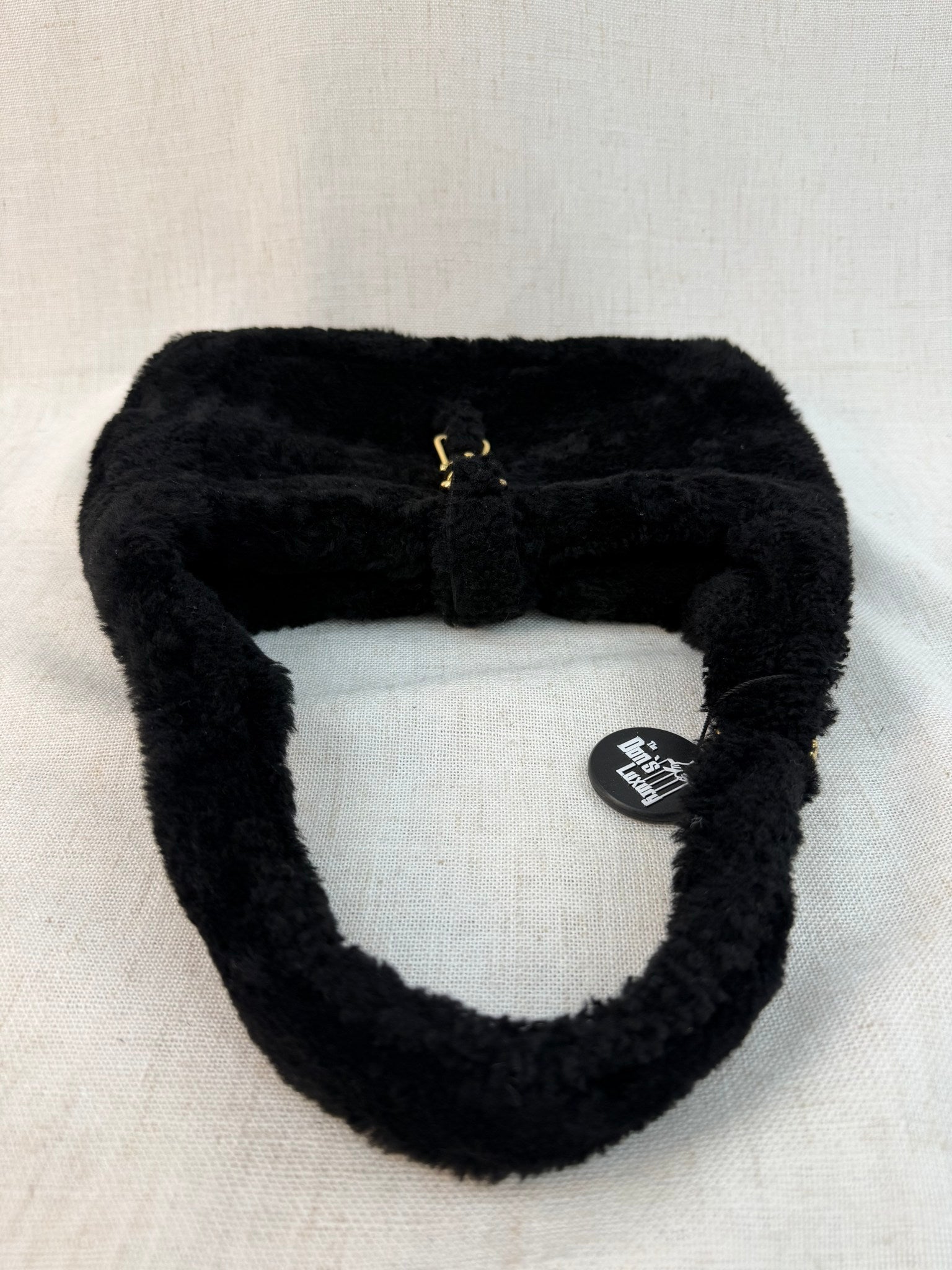 LIKE NEW Gucci Black Shearling Jackie Shoulder Bag