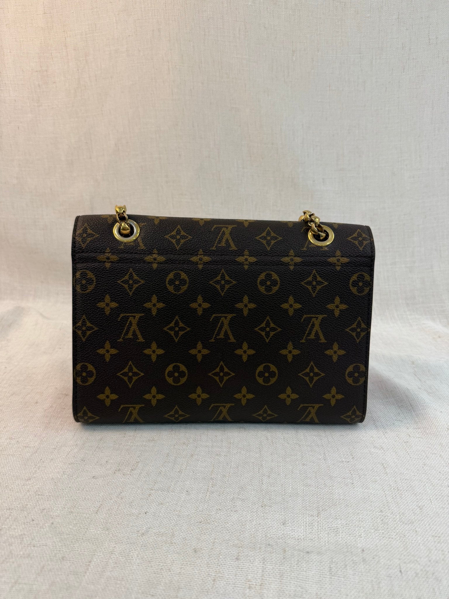 Louis Vuitton Monogram And Red Leather Victorie Shoulder Bag