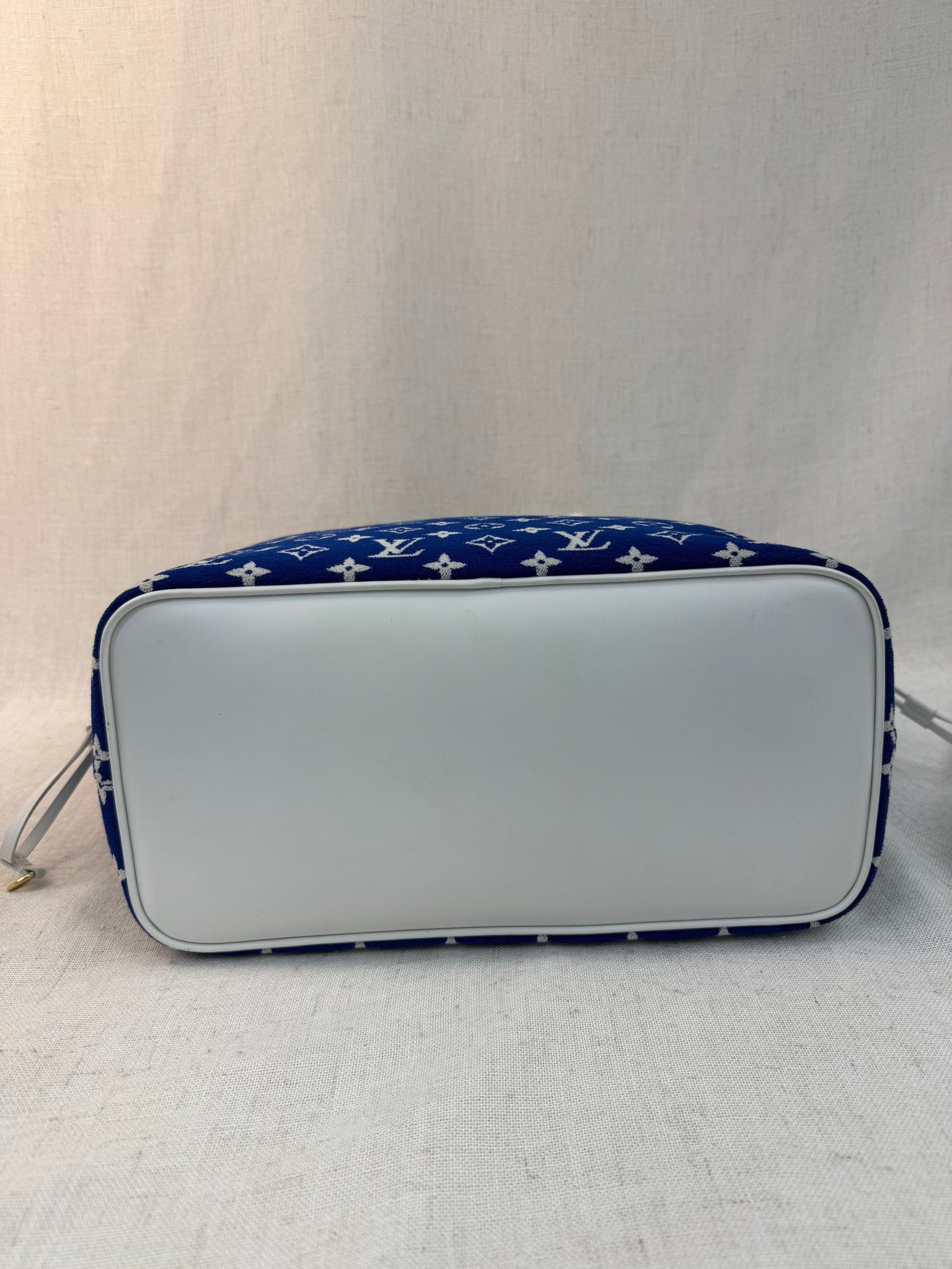 Louis Vuitton Blue And White Jaquard Velvet Neverfull MM Tote Bag