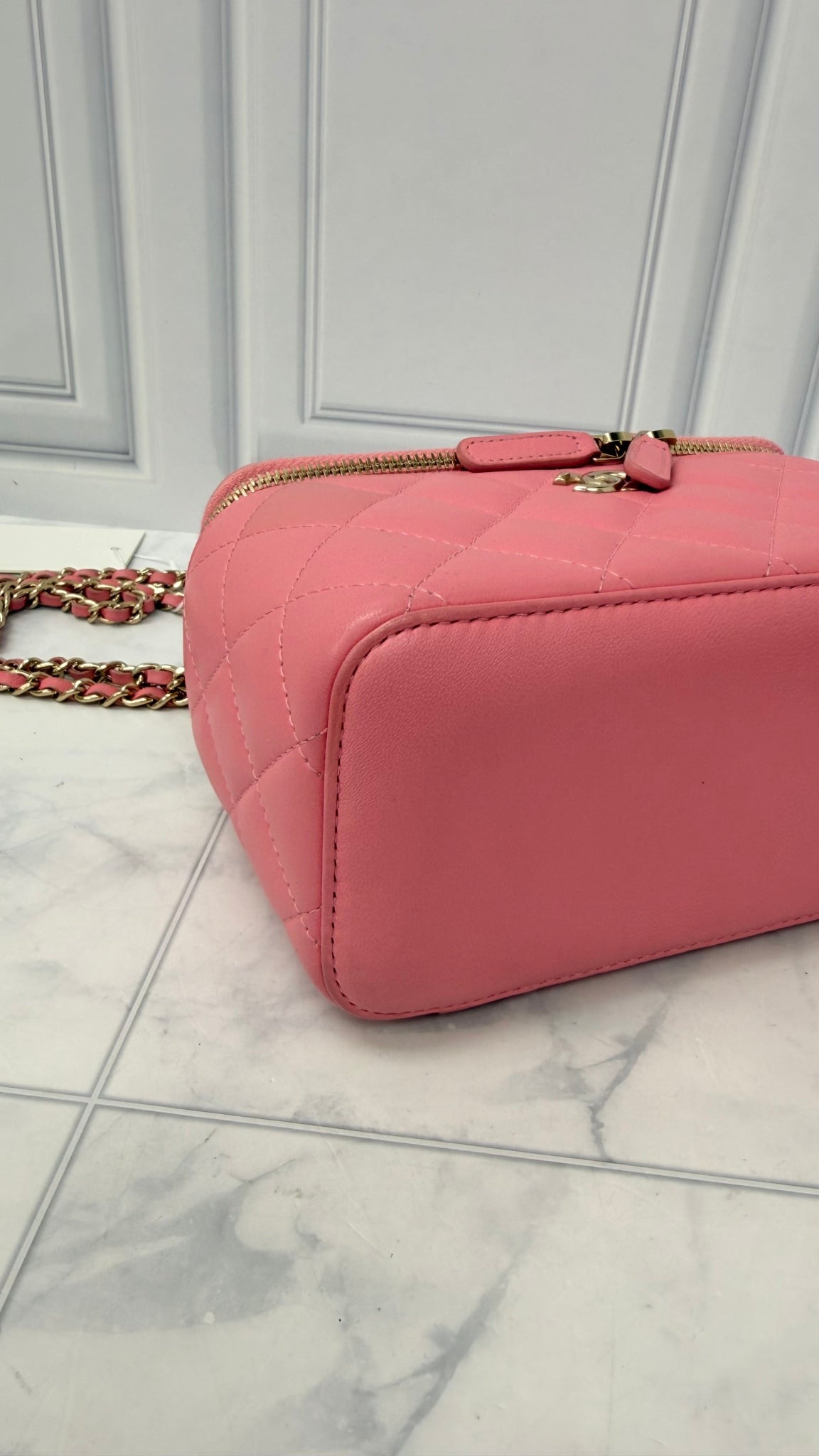 Chanel Pink Lambskin Leather Vanity Case Chain Crossbody