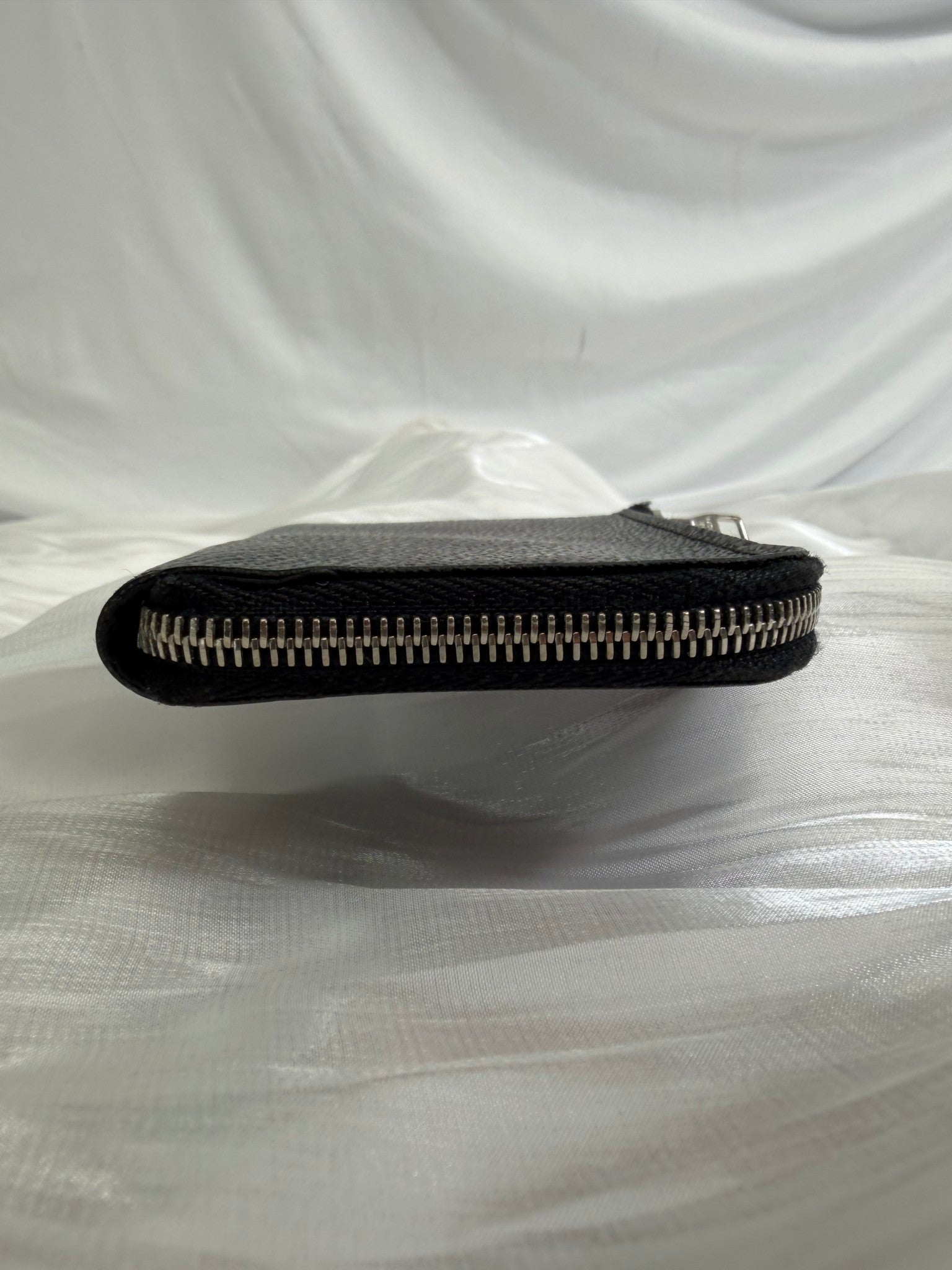 Louis Vuitton Damier Graphite Compact Zippy Wallet
