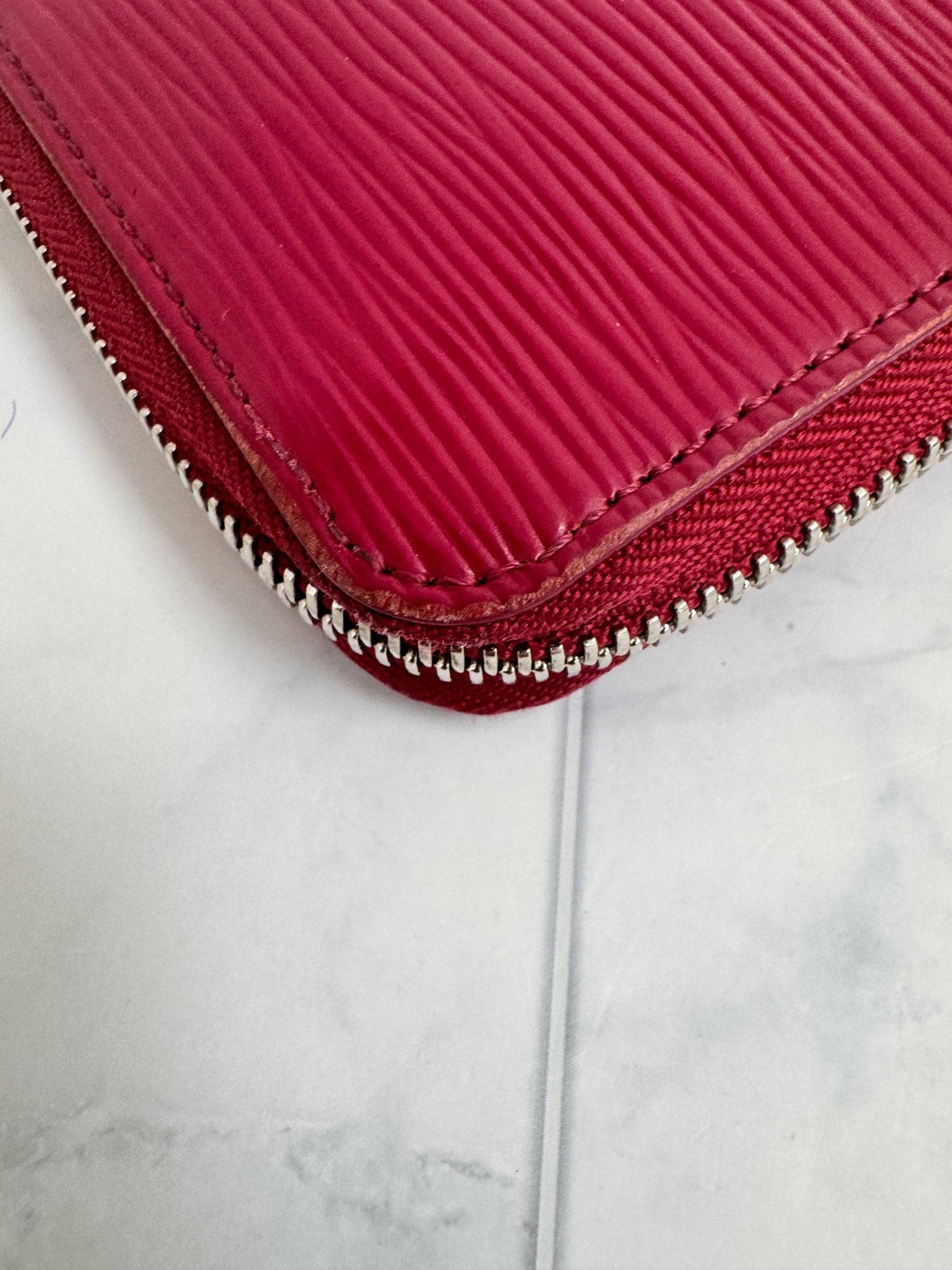 Louis Vuitton Fuchsia Epi Leather Long Zippy Wallet