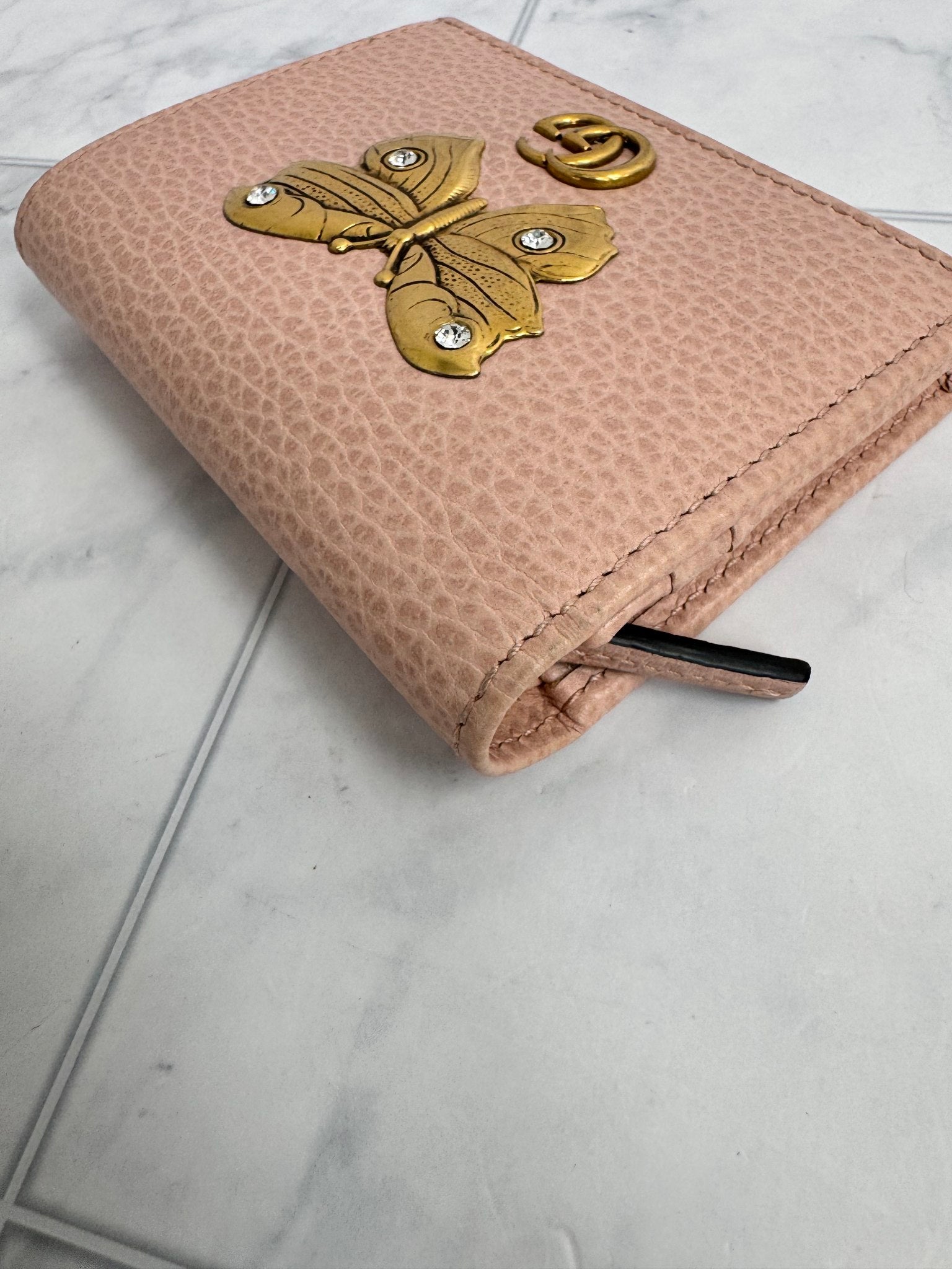 Gucci Pink Grained Leather Butterfly Compact Wallet