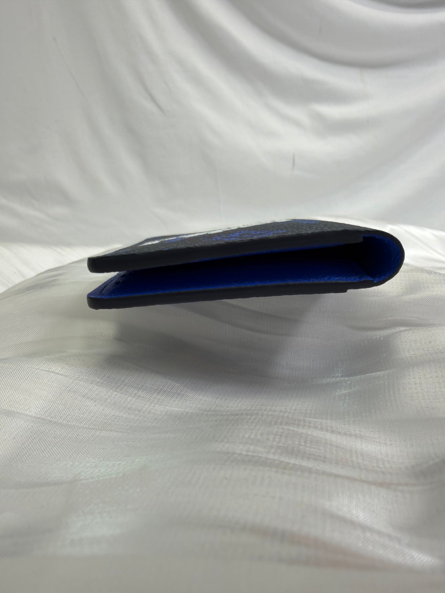 BRAND NEW Louis Vuitton Limited Edition Navy Pocket Organizer