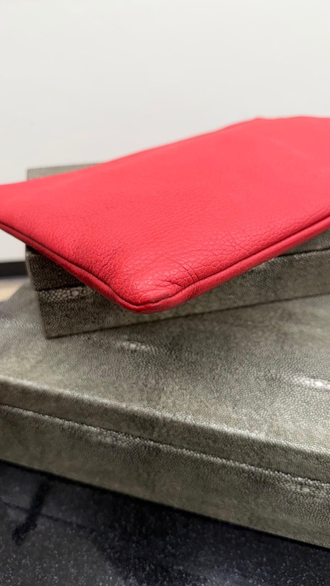 Gucci Red Pebbled Leather Bamboo Tassel Pouch