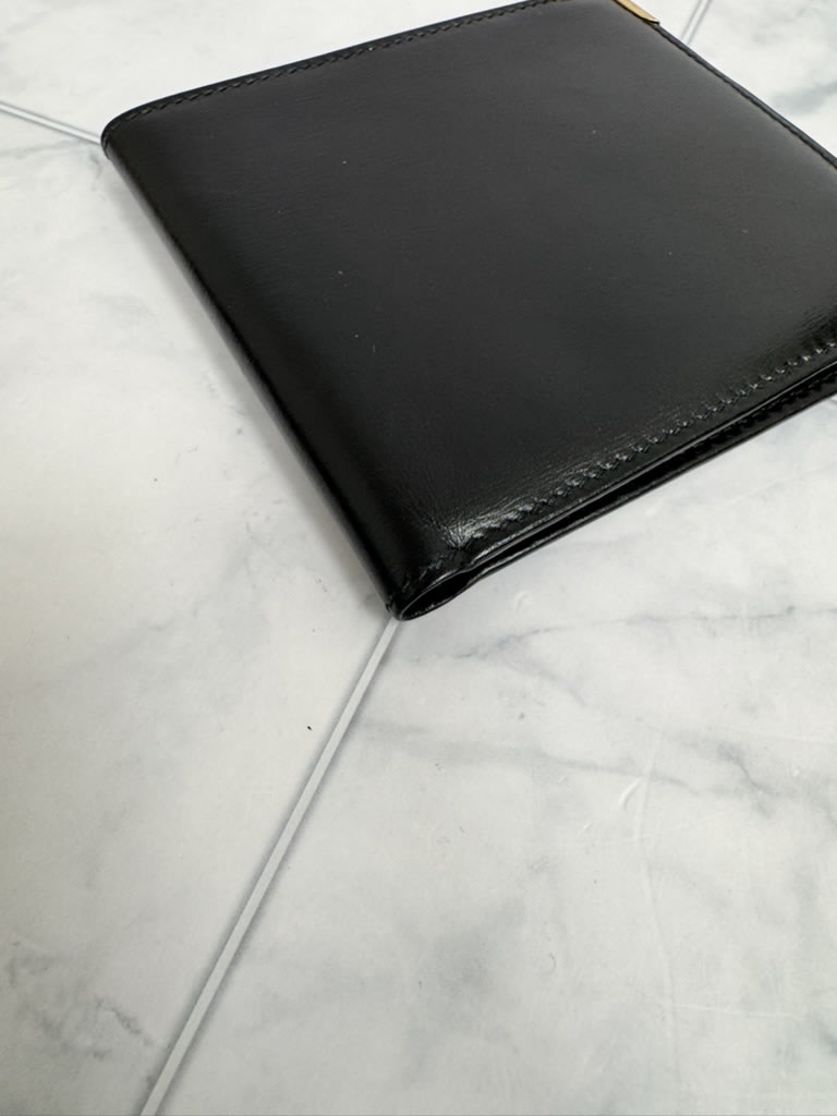 Gucci Black Leather Bifold Compact Wallet