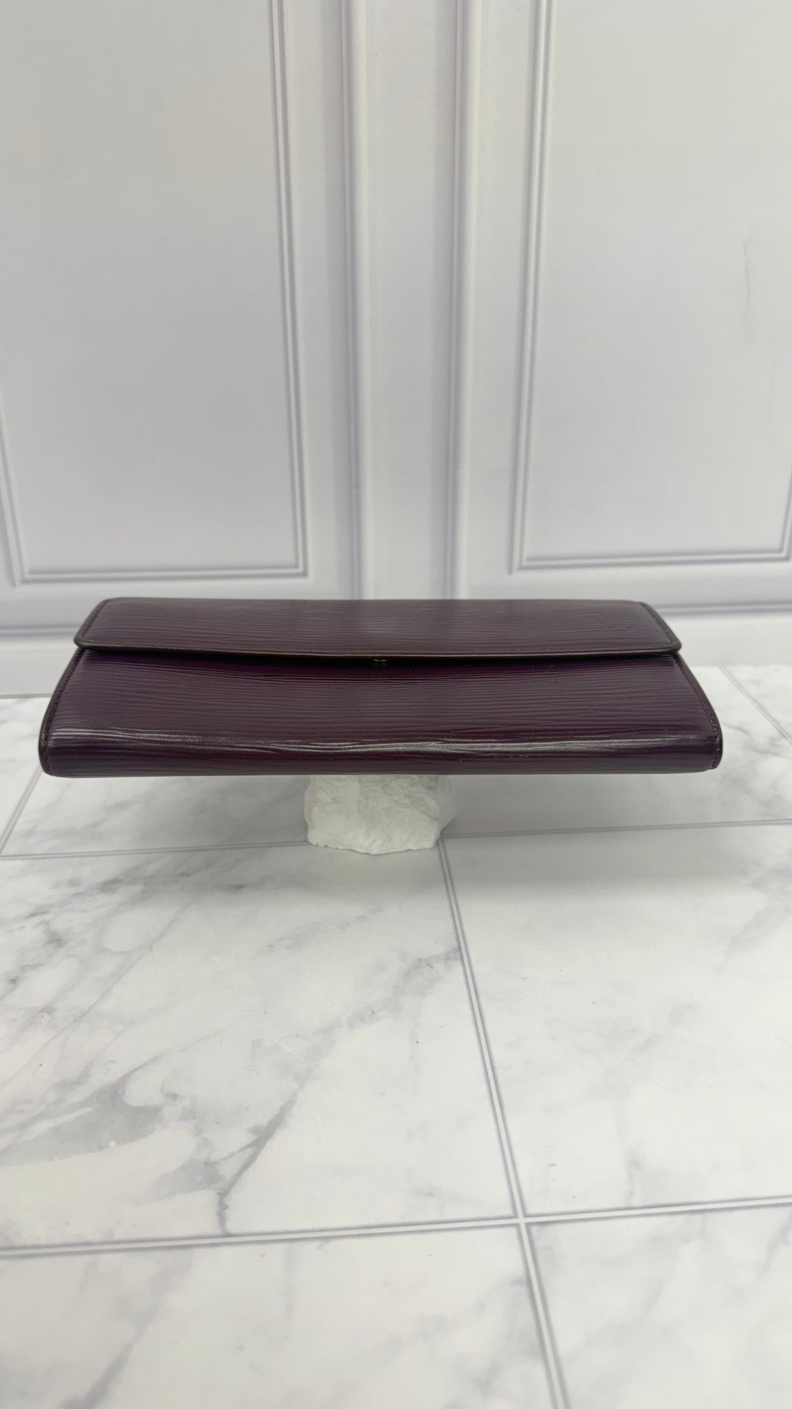 Louis Vuitton Purple Epi Leather Sarah Wallet
