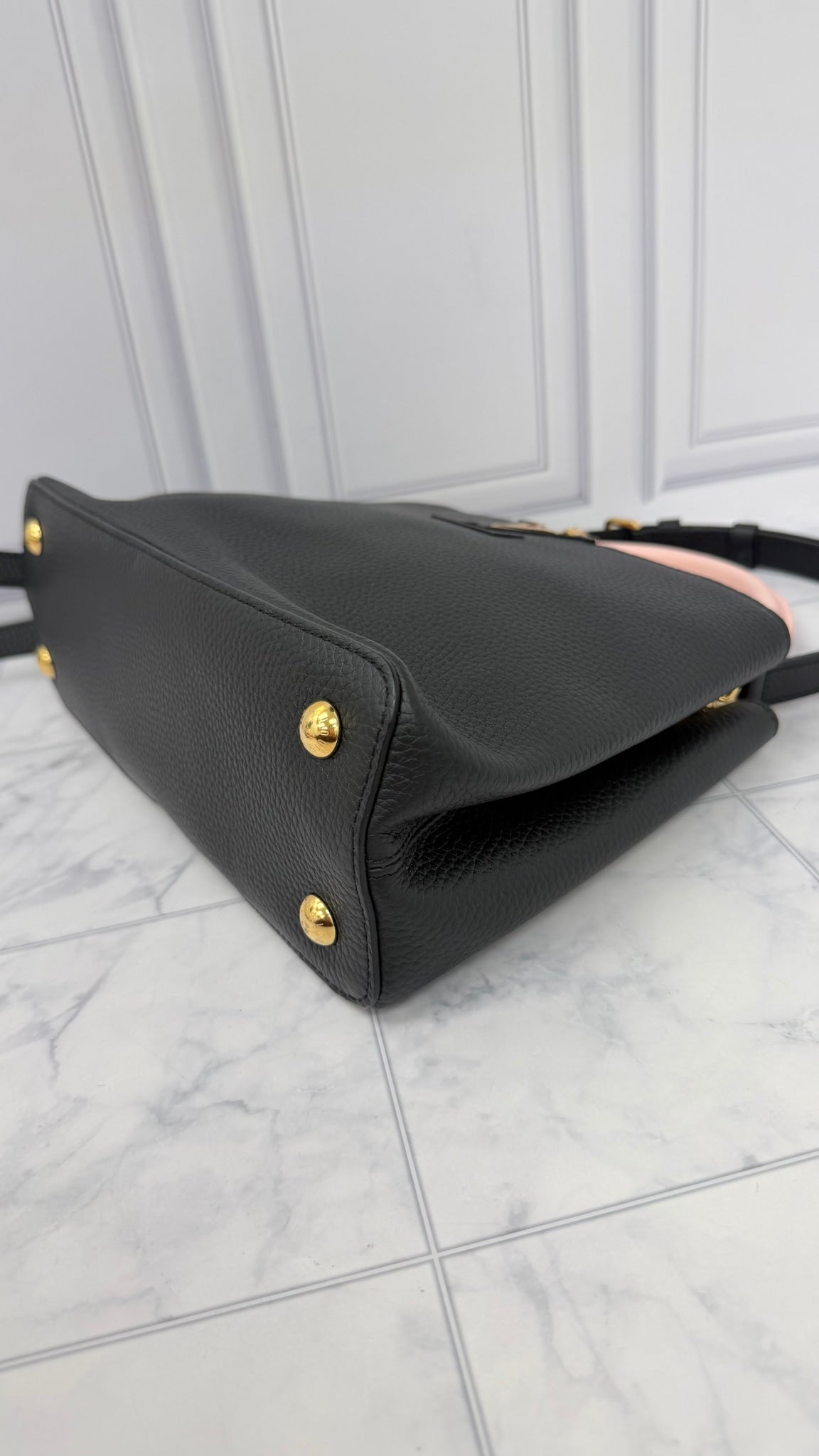 Louis Vuitton Black And Pink Taurillon Leather Capucines MM Handbag