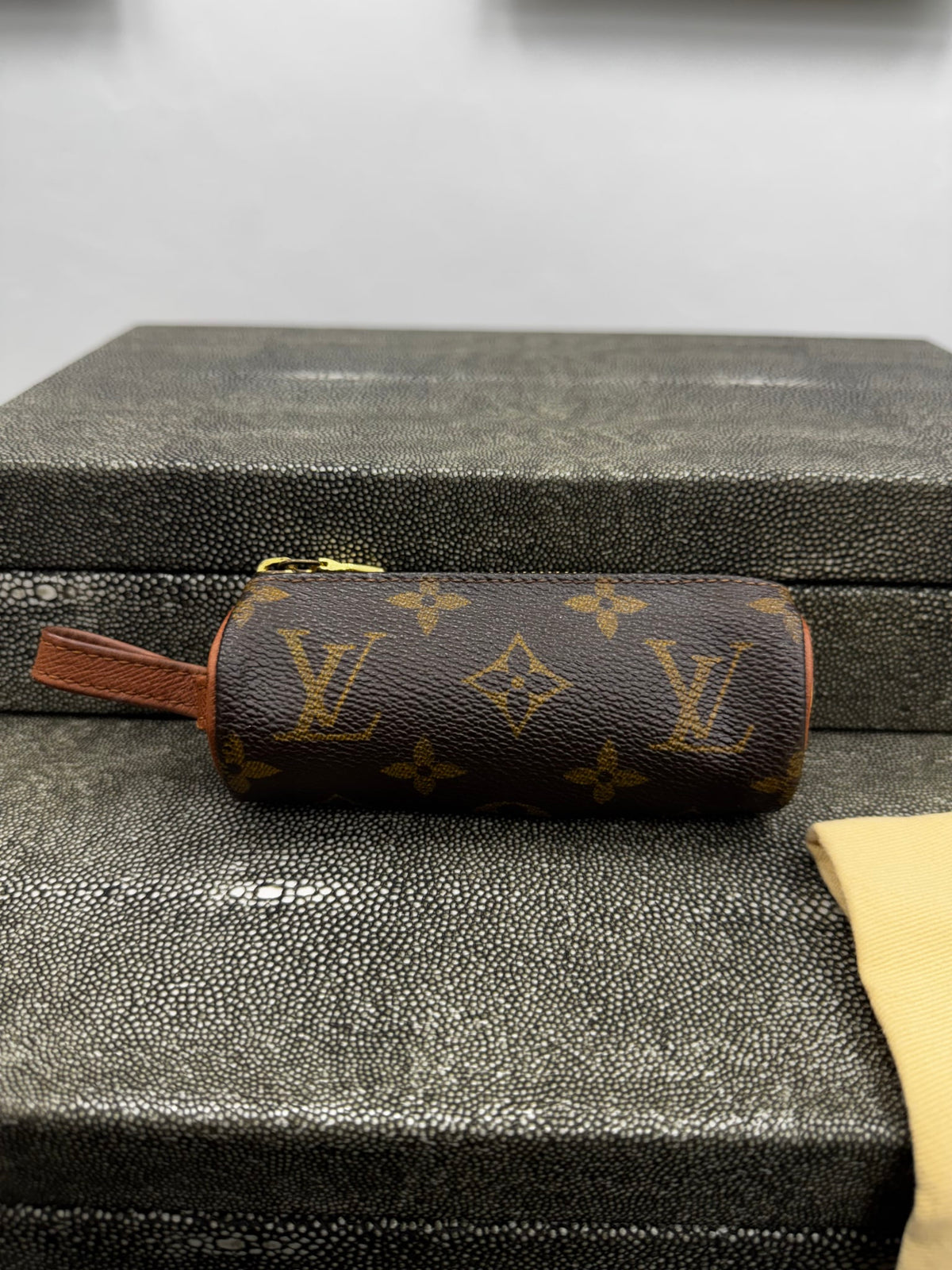 Louis Vuitton Monogram Etui 3 Balles Golf Ball Case