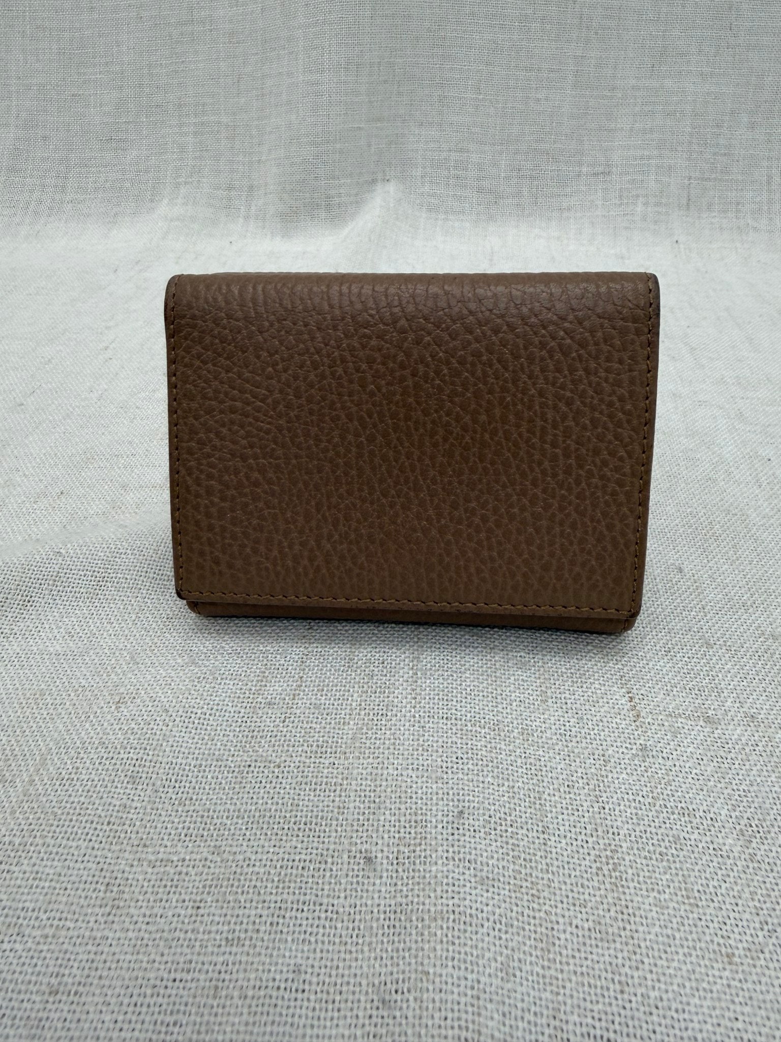 Gucci Dusty Rose Leather Marmont Compact Wallet