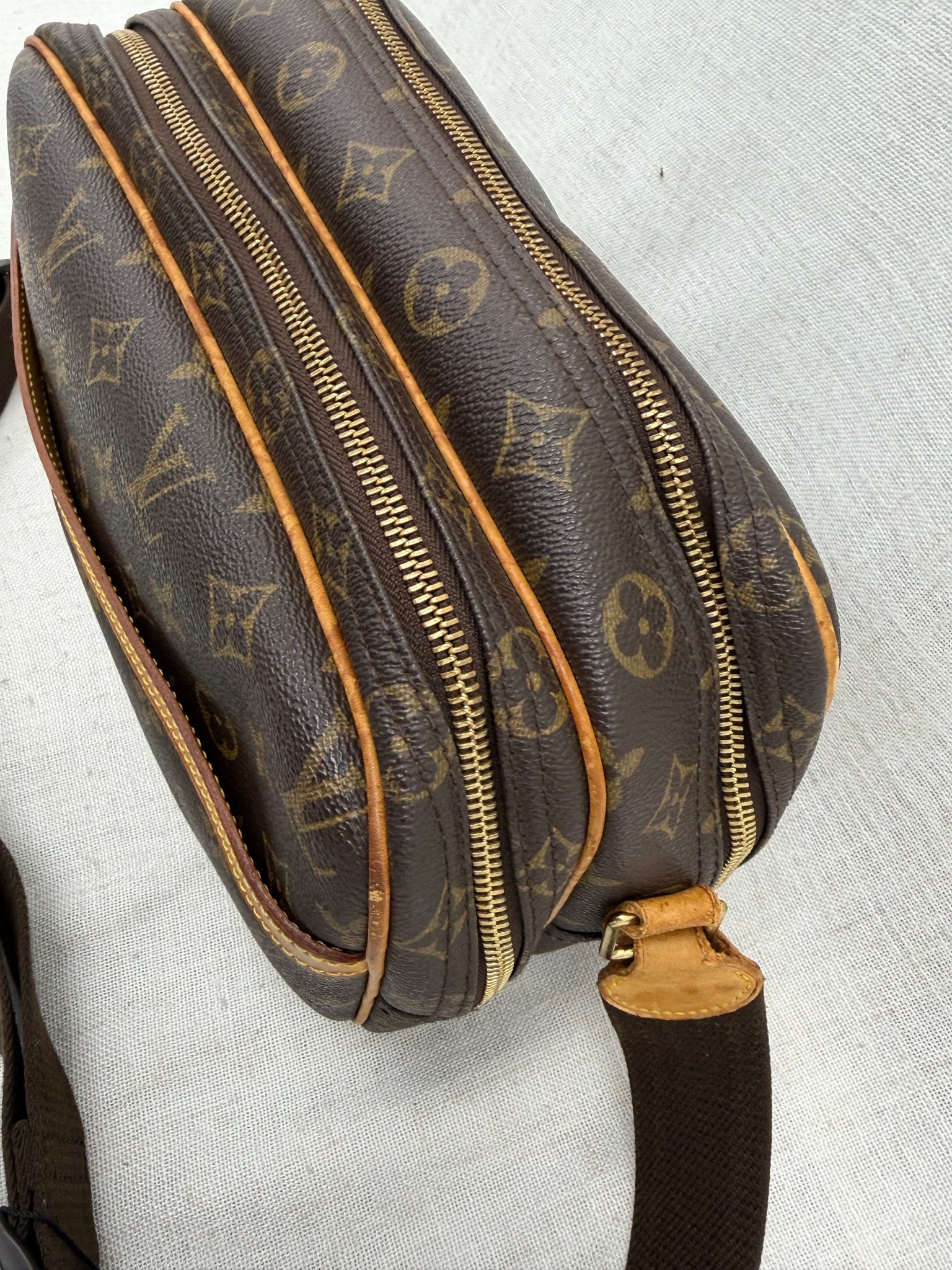 Louis Vuitton Monogram Reporter PM Shoulder Bag