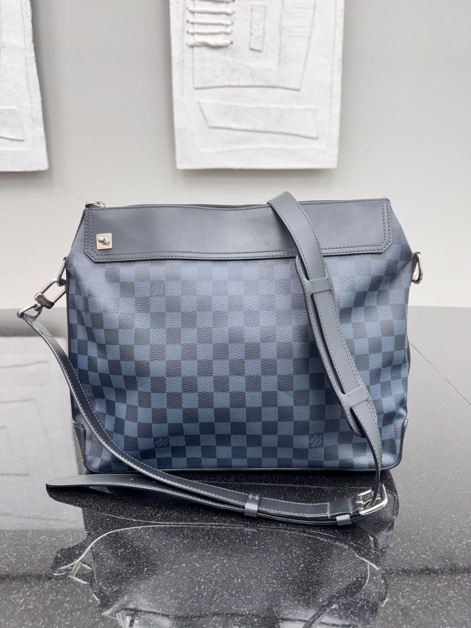 Louis Vuitton Damier Cobalt Greenwich Messenger Bag