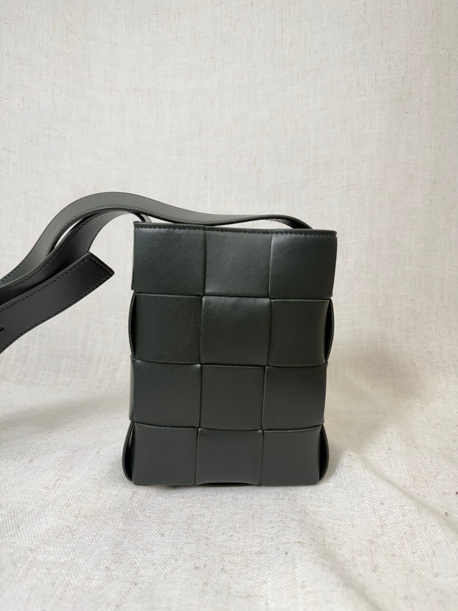 BRAND NEW - Bottega Veneta Green Cassette Crossbody Bag