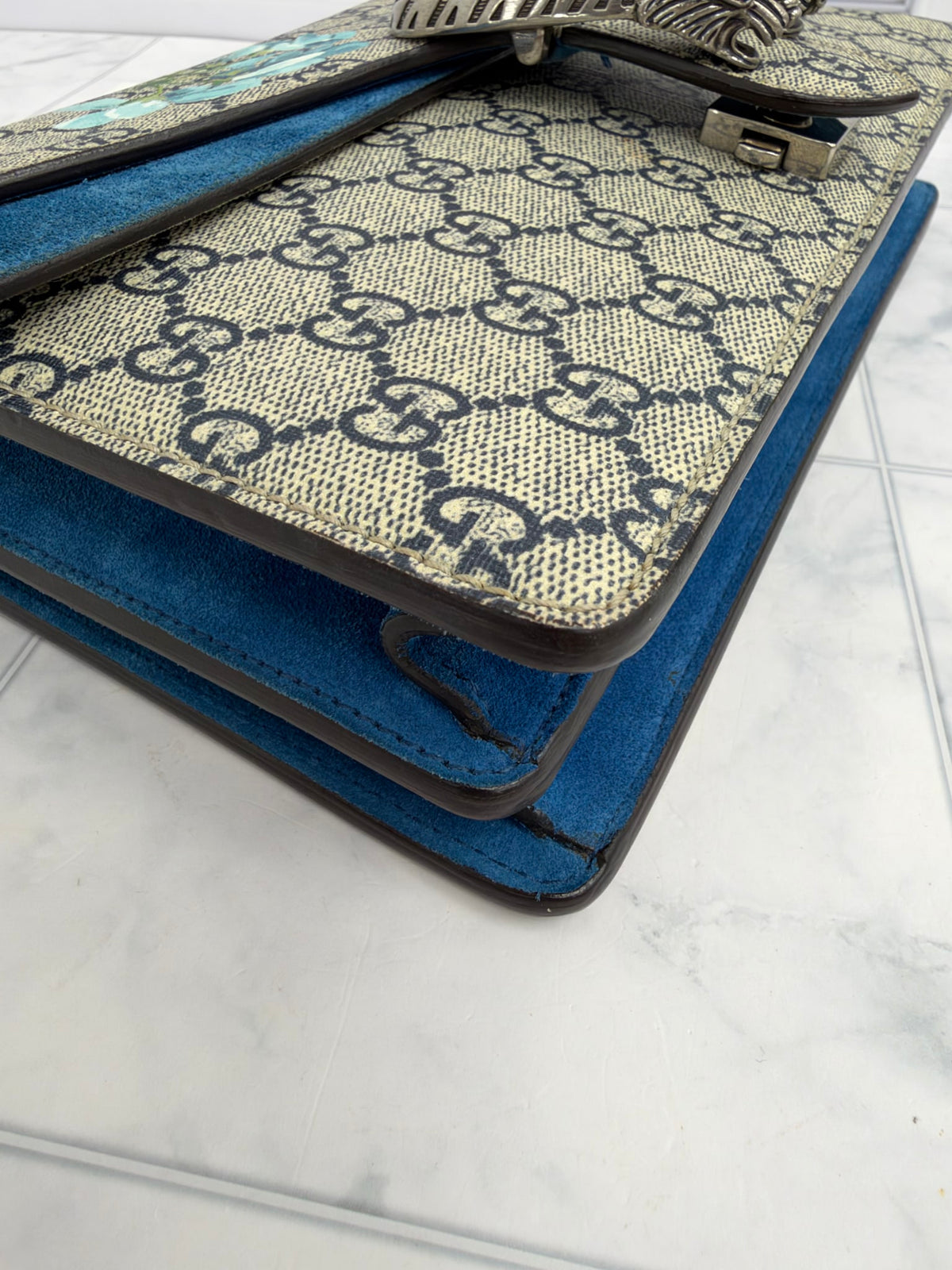 Gucci GG Supreme & Blue Suede Blooms Small Dionysus Chain Shoulder Bag