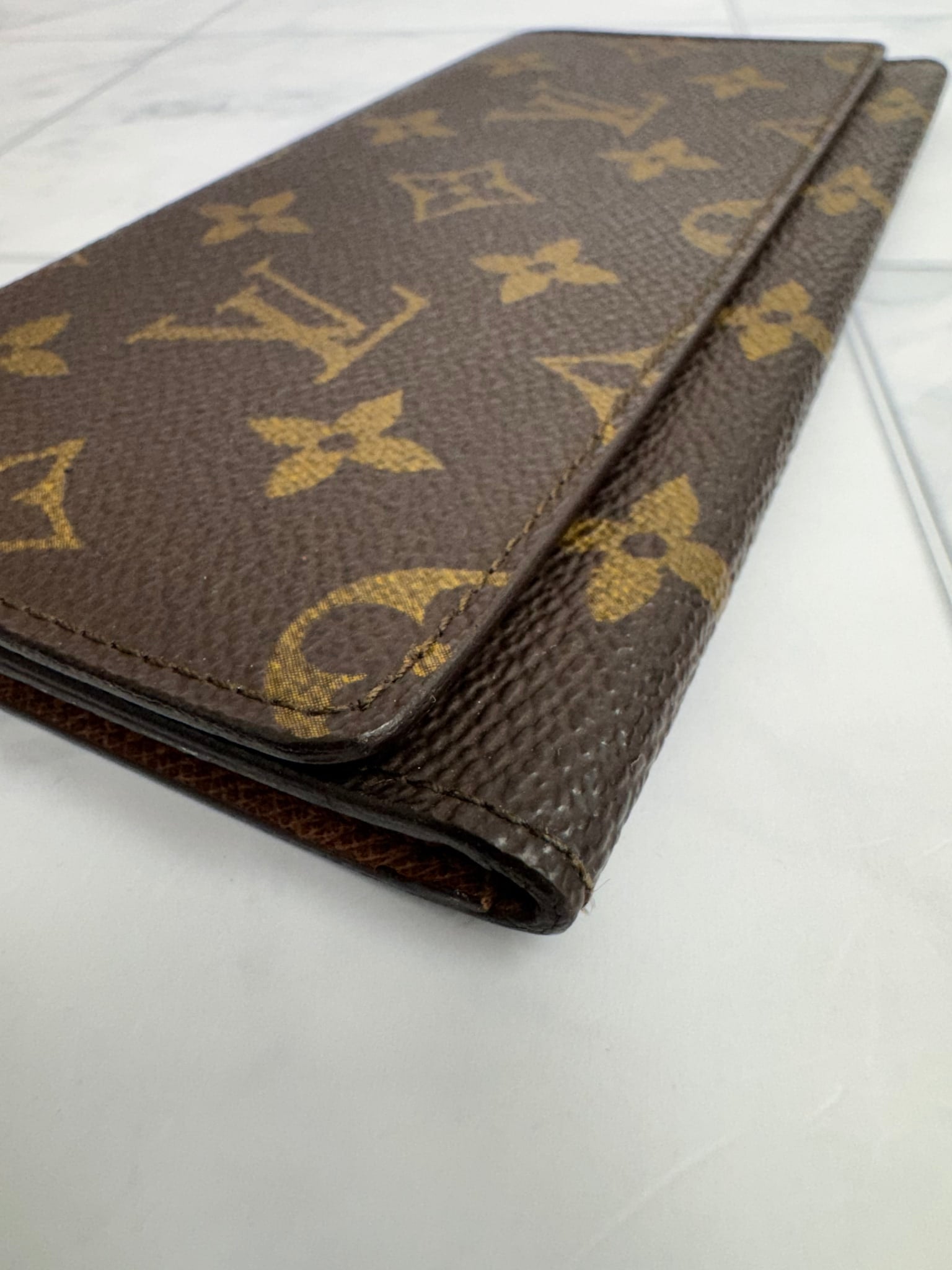 Louis Vuttion Monogram Long Wallet