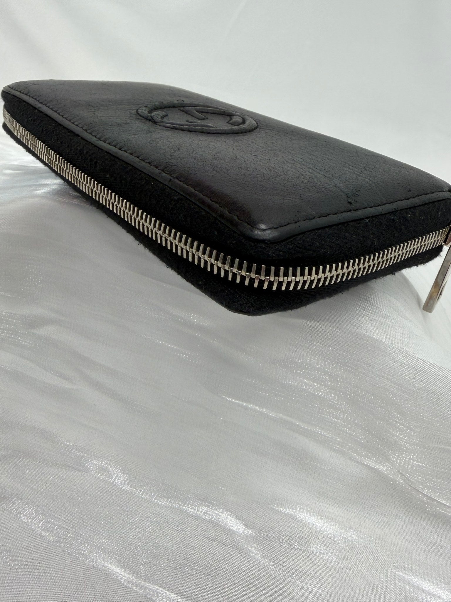Gucci Black Leather Soho Zippy Wallet
