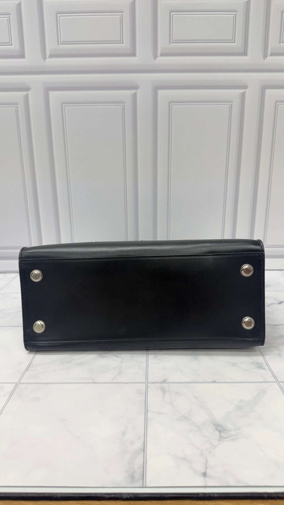 Louis Vuitton Black Leather City Steamer MM Handbag