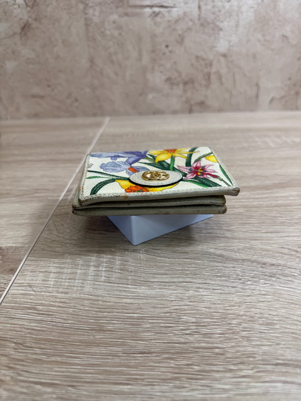 Gucci Limited Edition GG Marmont Flora Canvas Bifold Compact Wallet