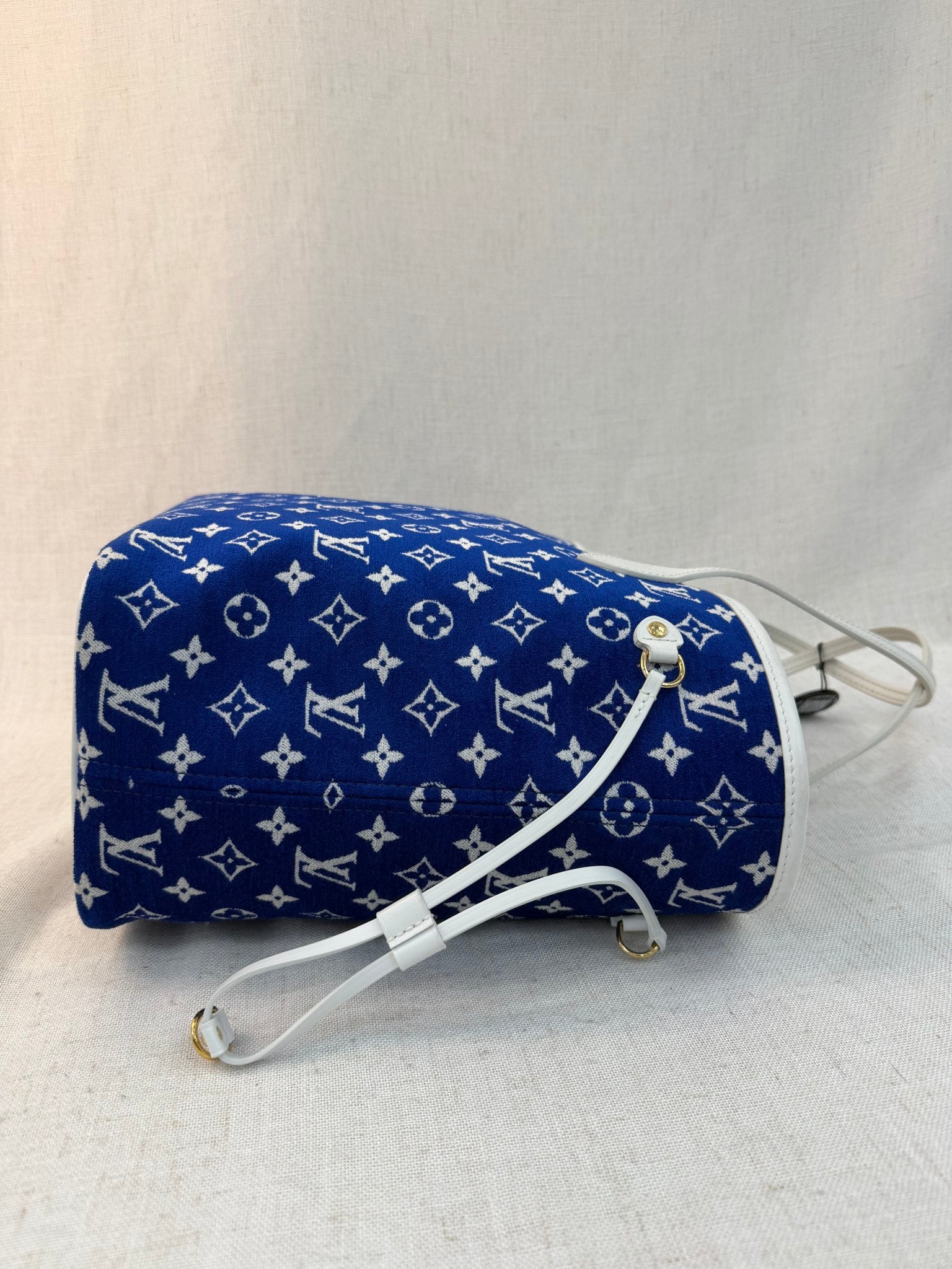 Louis Vuitton Blue And White Jaquard Velvet Neverfull MM Tote Bag