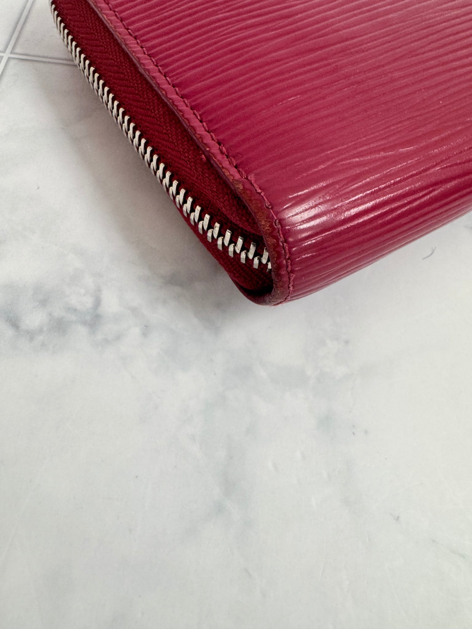 Louis Vuitton Fuchsia Epi Leather Long Zippy Wallet