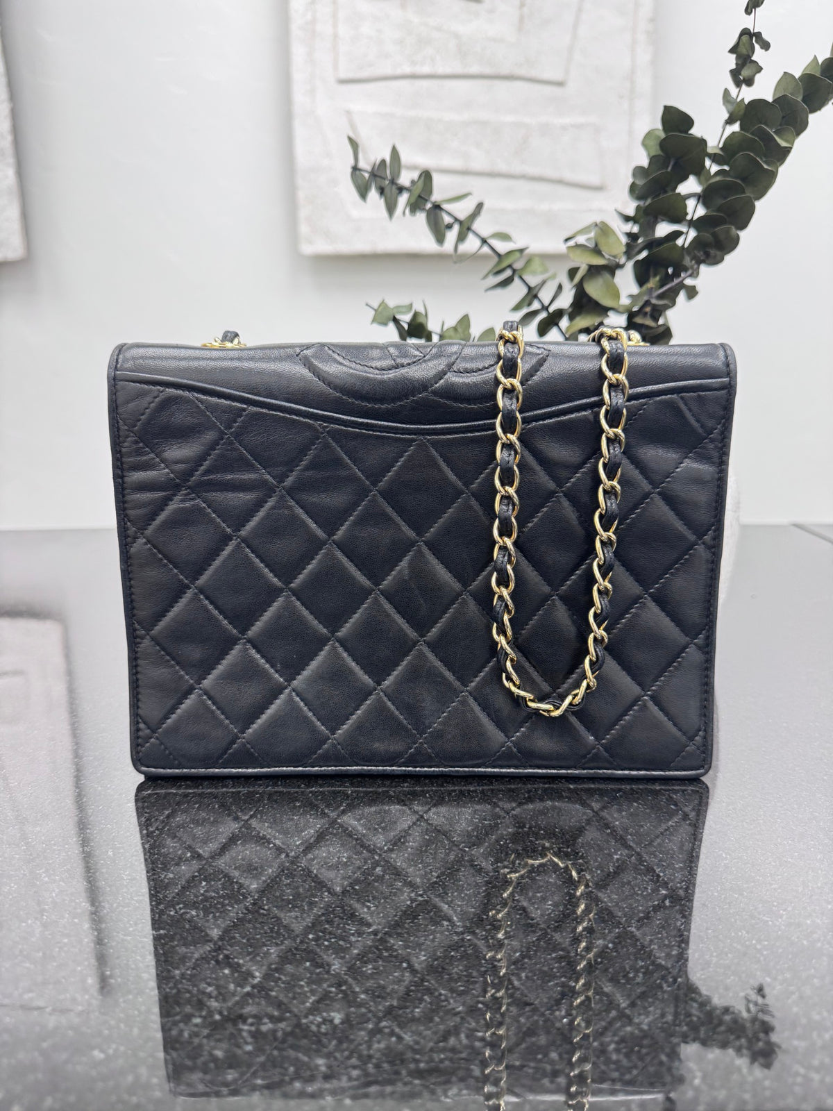Chanel Black Quilted Lambskin Vintage Medium Full Flap Bag
