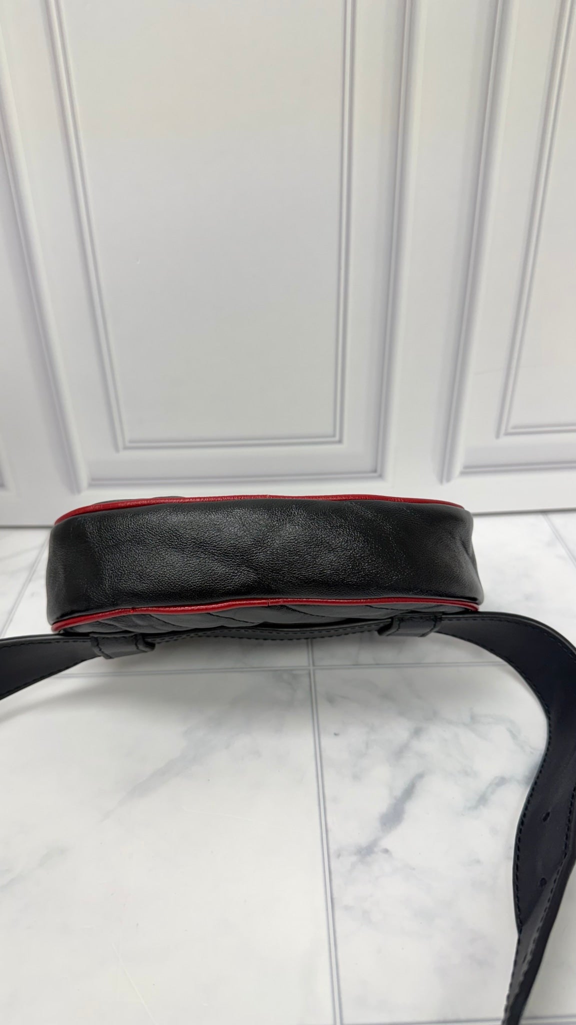 Gucci Black Leather GG Marmont Belt Bag Size 85