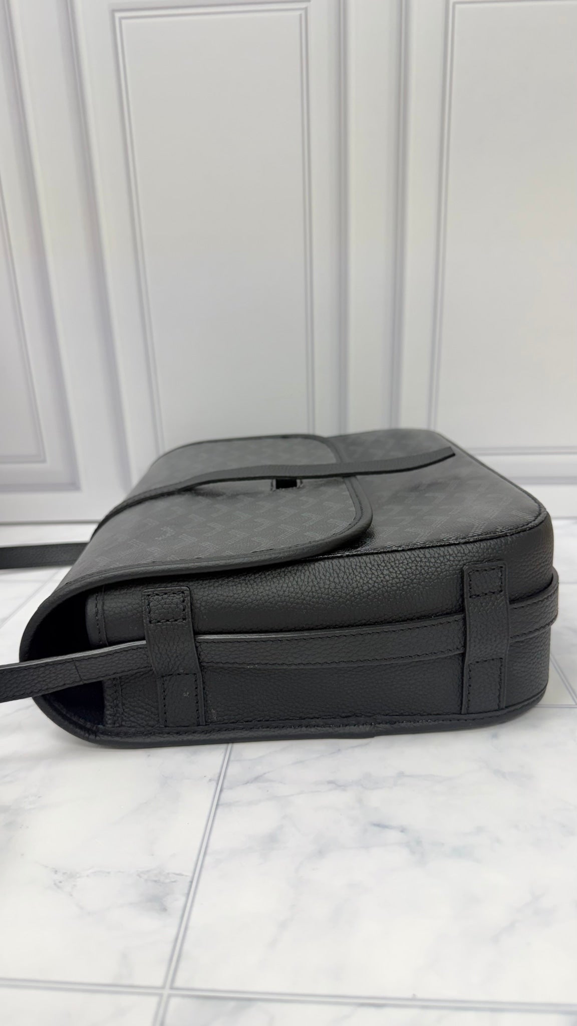 Goyard Black Goyardine Messenger Bag
