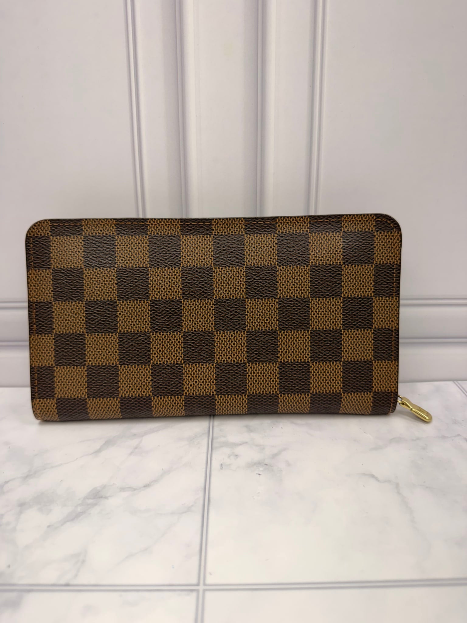 Louis Vuitton Damier Ebene Zippy Wallet