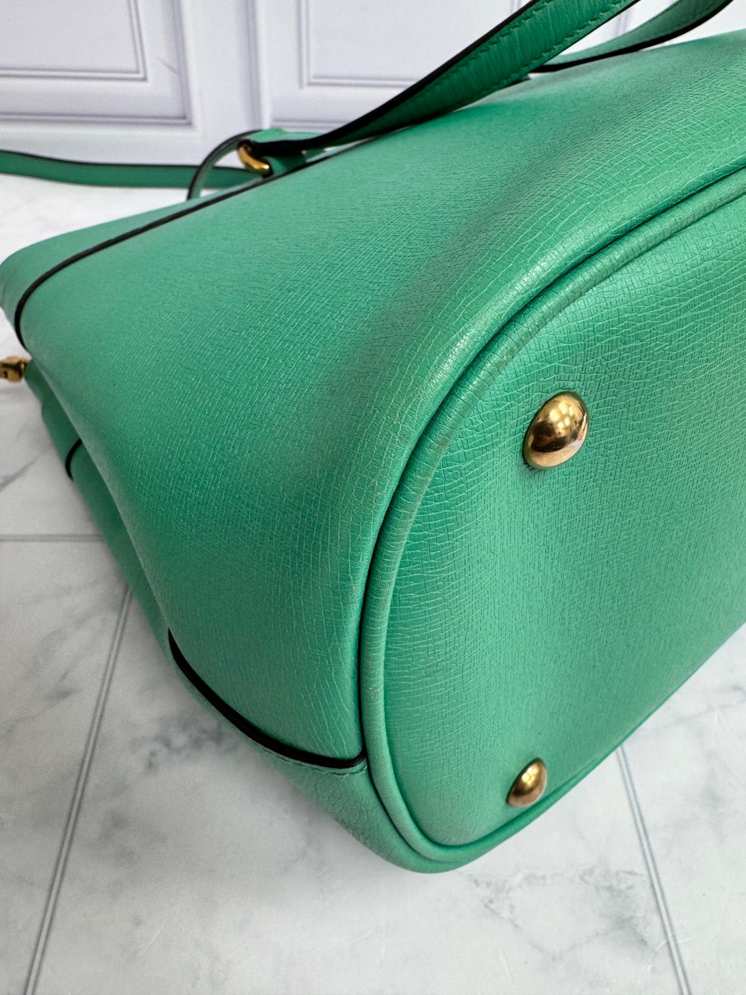 Gucci Green Grained Leather Medium Bright Bit Tote Bag