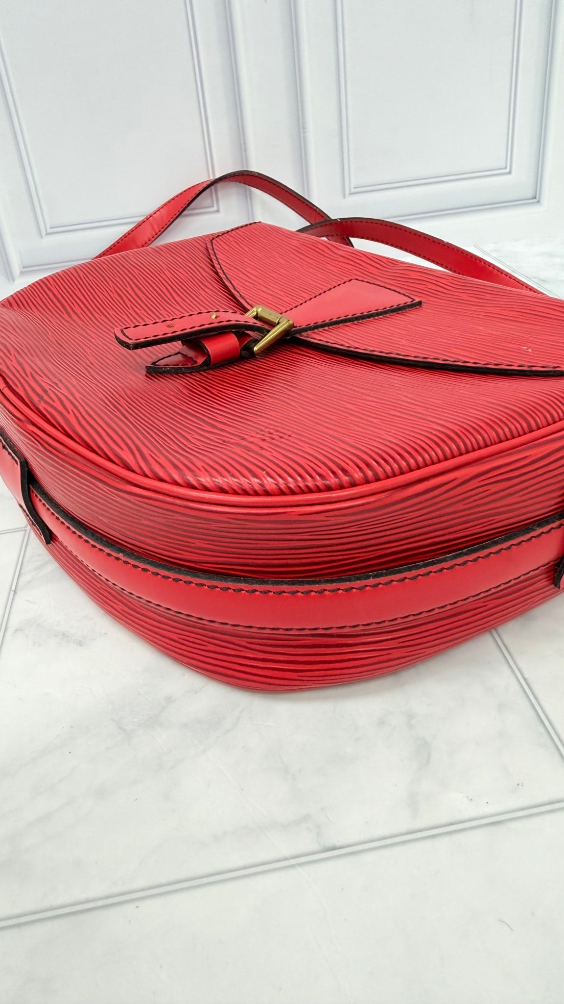 Louis Vuitton Red Epi Leather Jeune Fille Crossbody Bag