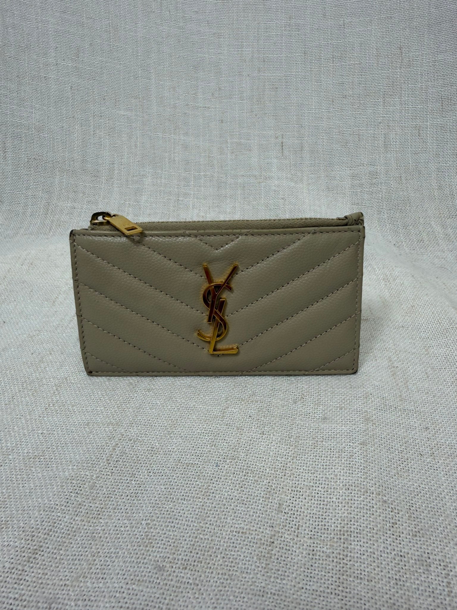 Saint Laurent YSL Beige Zippy Card Case