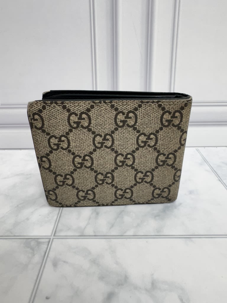Gucci GG Supreme Tiger Print Compact Wallet
