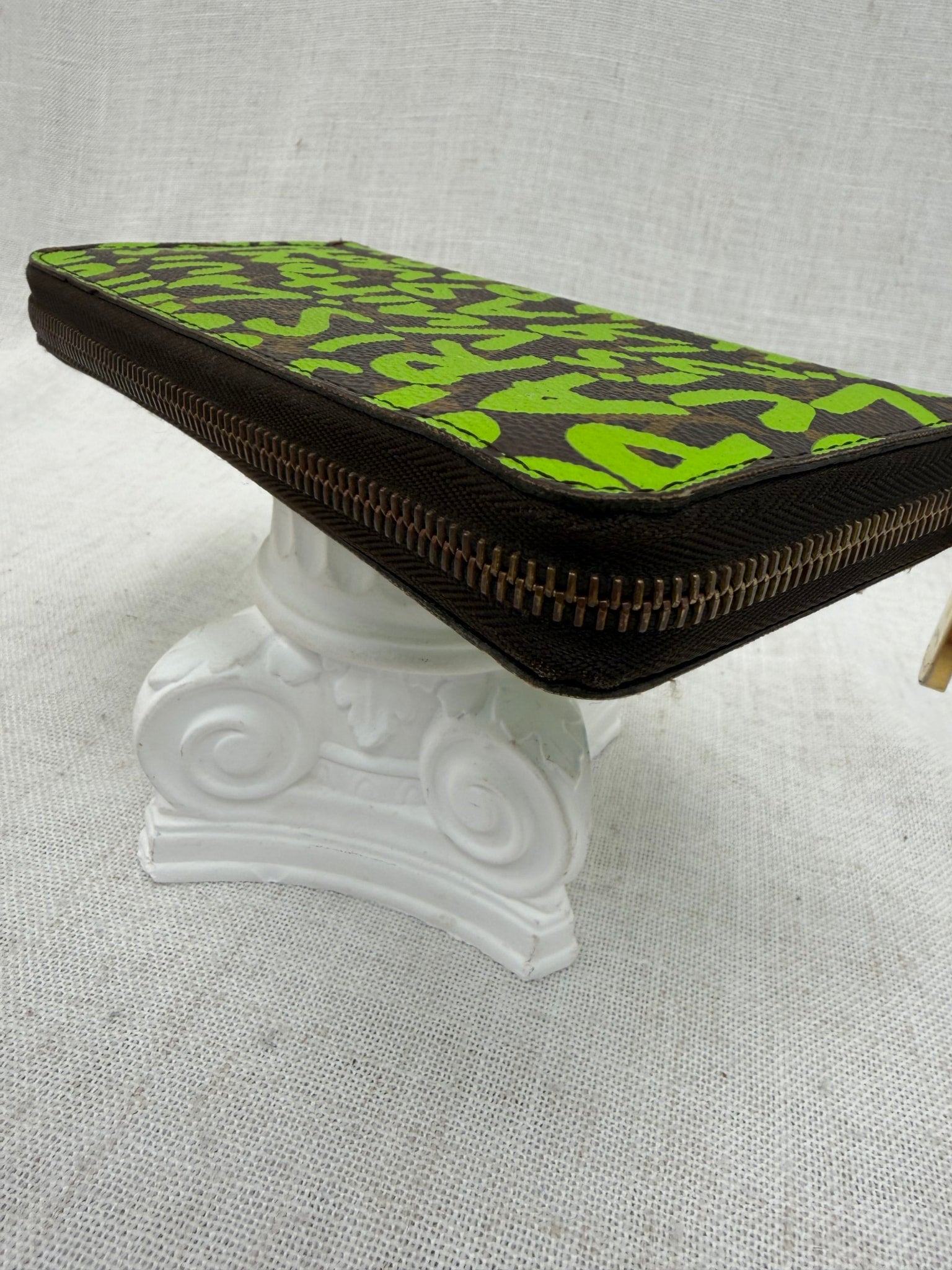 Louis Vuitton x Stephen Sprouse Monogram Green Graffiti Zippy Wallet