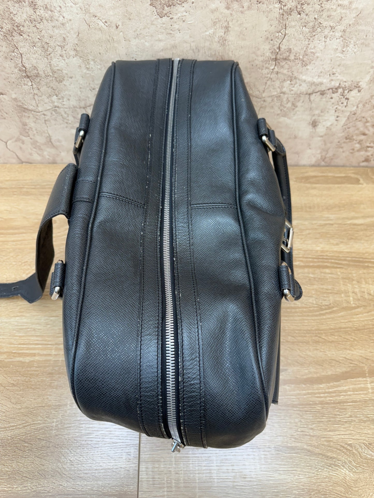 Louis Vuitton Black Taiga Ivan Carry On