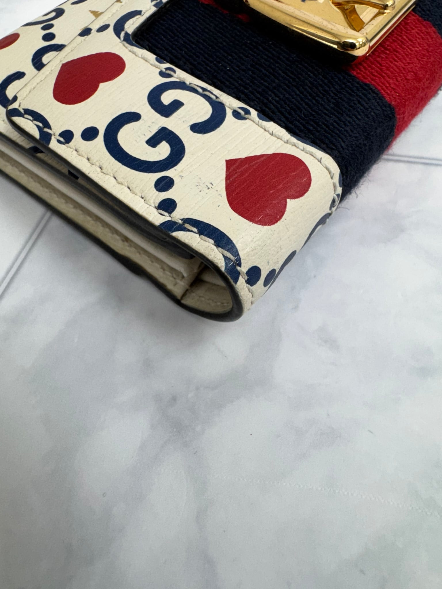 Gucci Beige Leather And Web Limited Edition Valentines Sylvie Crossbody And Compact Wallet Set