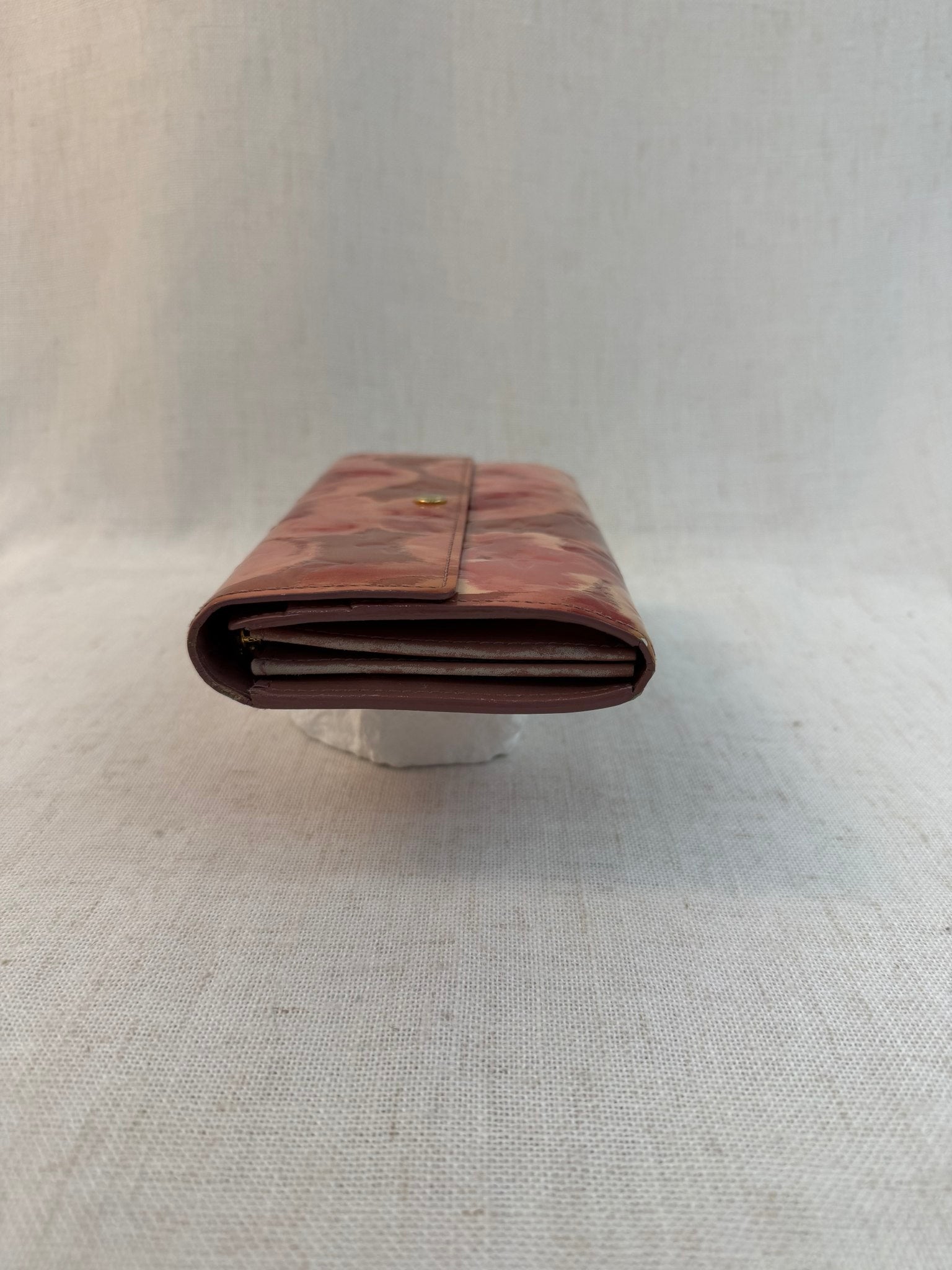 Louis Vuitton Limited Edition Rose Velours Vernis Leather Ikat Sarah Wallet